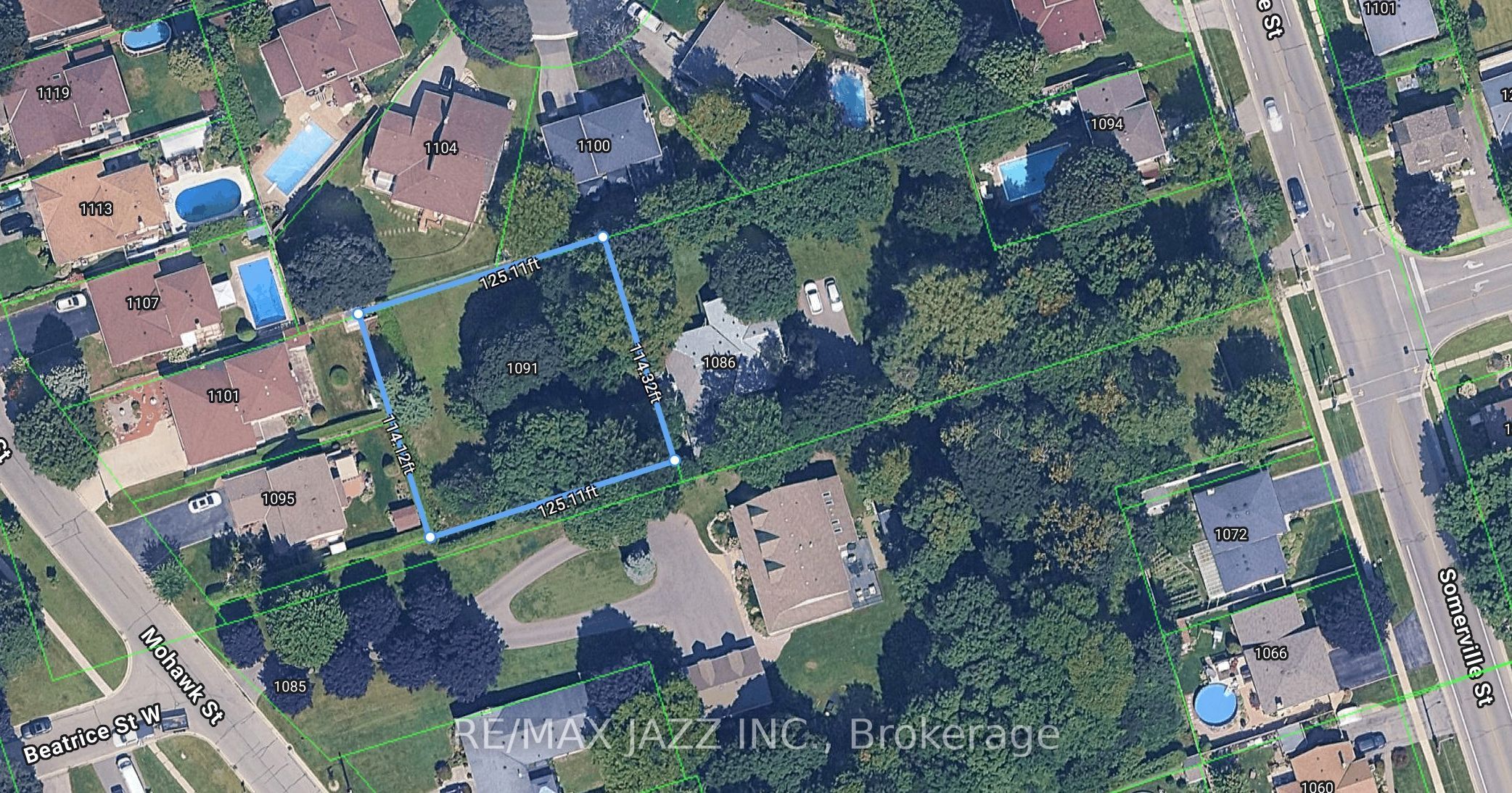 1086 Somerville Street Property Photo 2