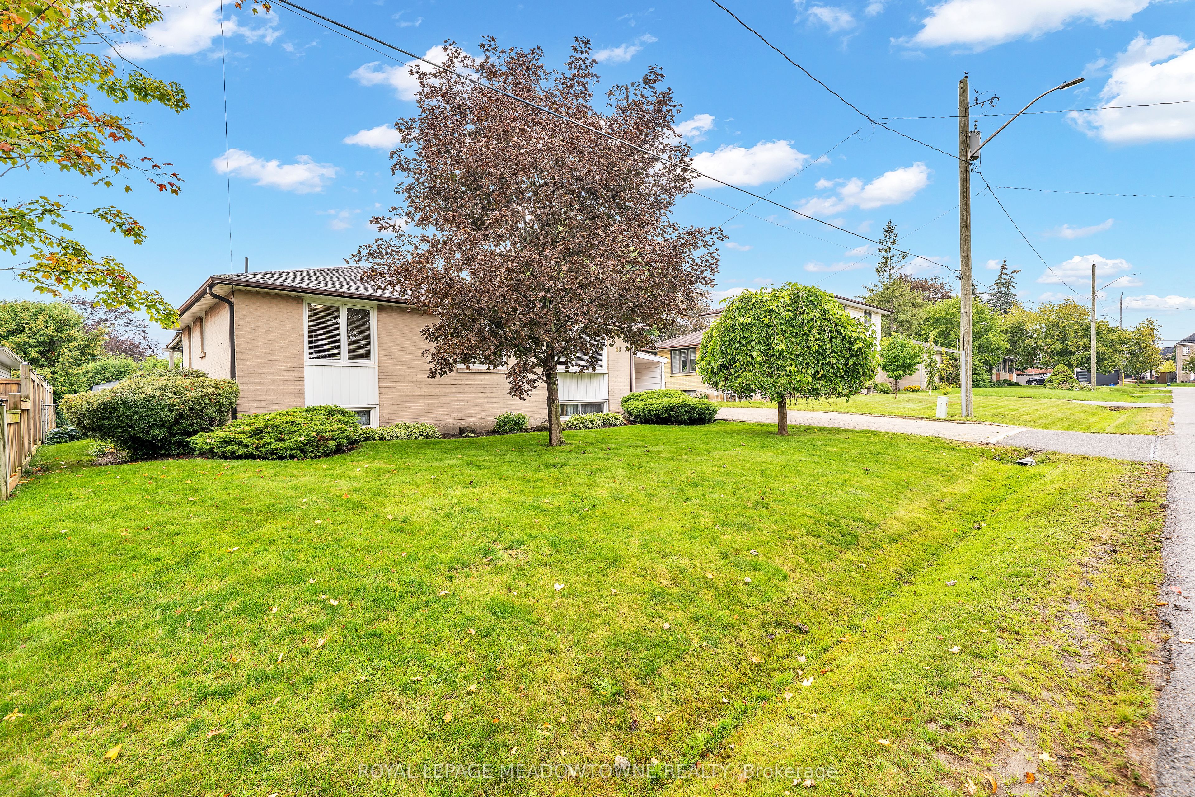48 Garside Avenue Property Photo 2