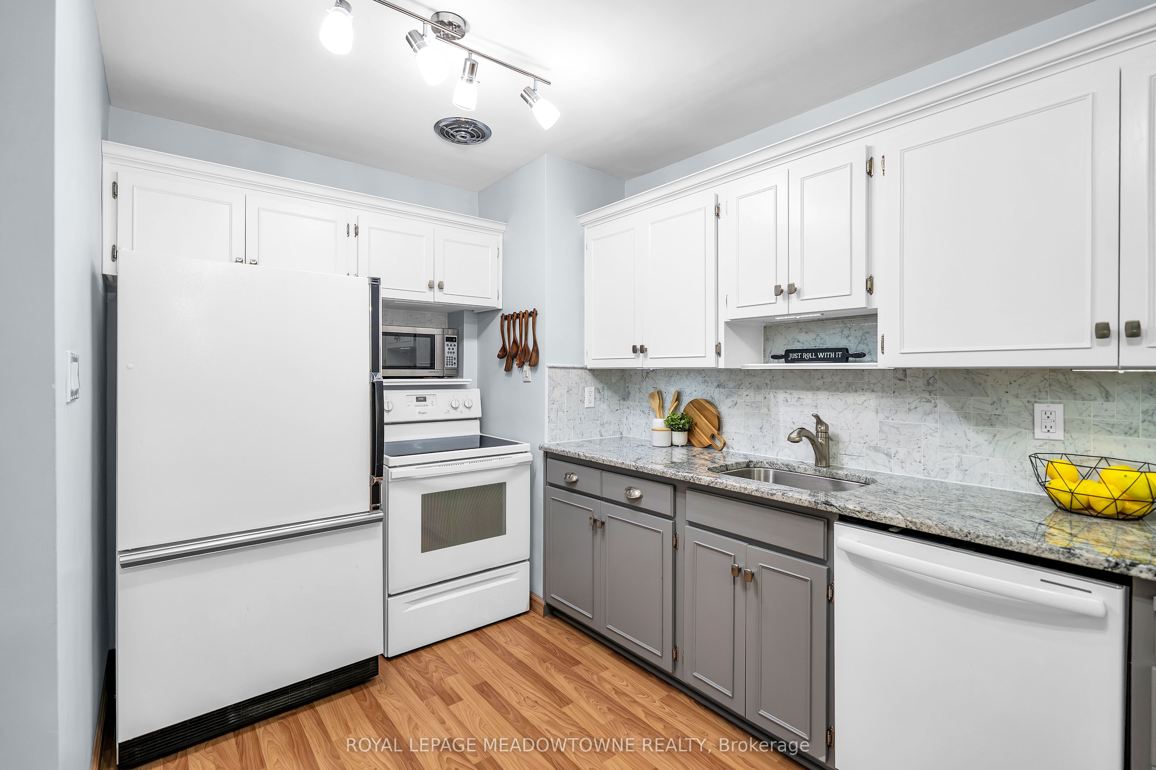 48 Garside Avenue Property Photo 11