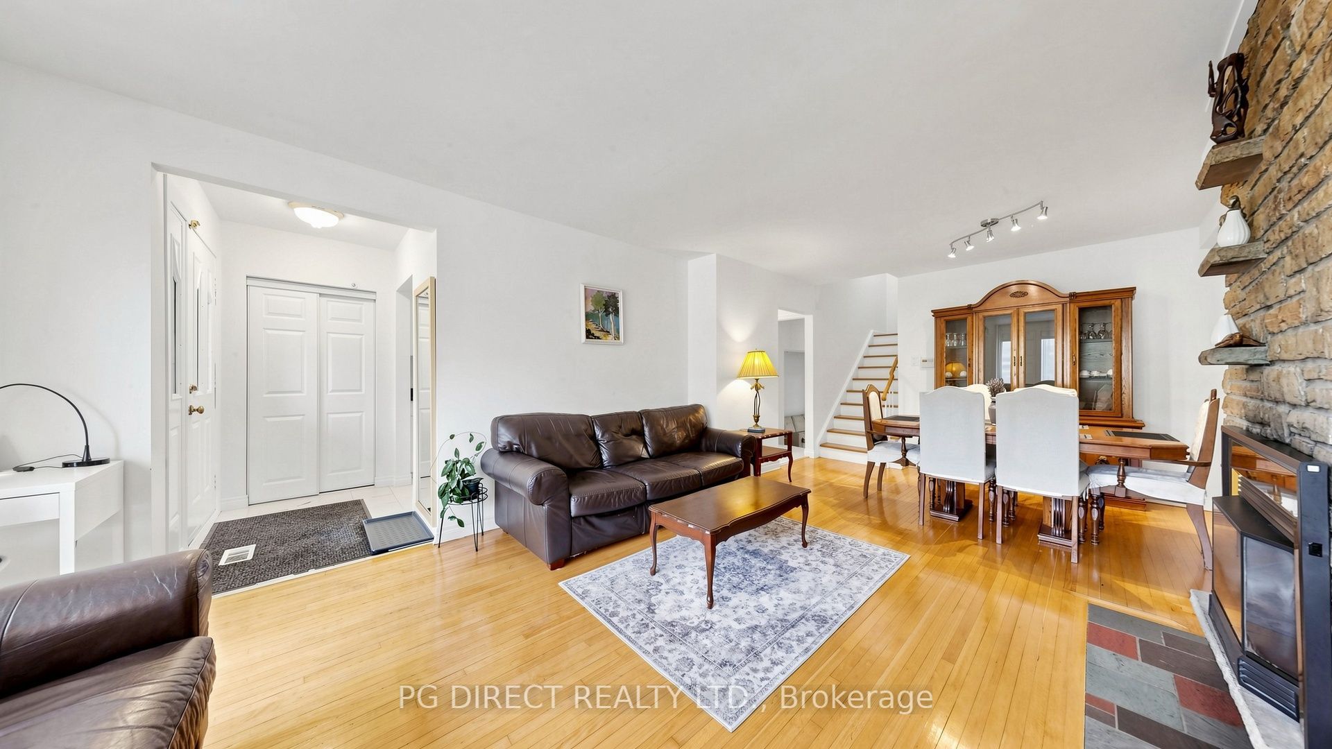 19 Bournville Drive Property Photo 3