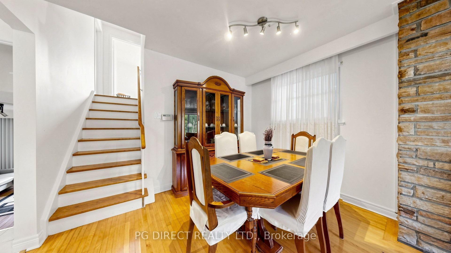 19 Bournville Drive Property Photo 5