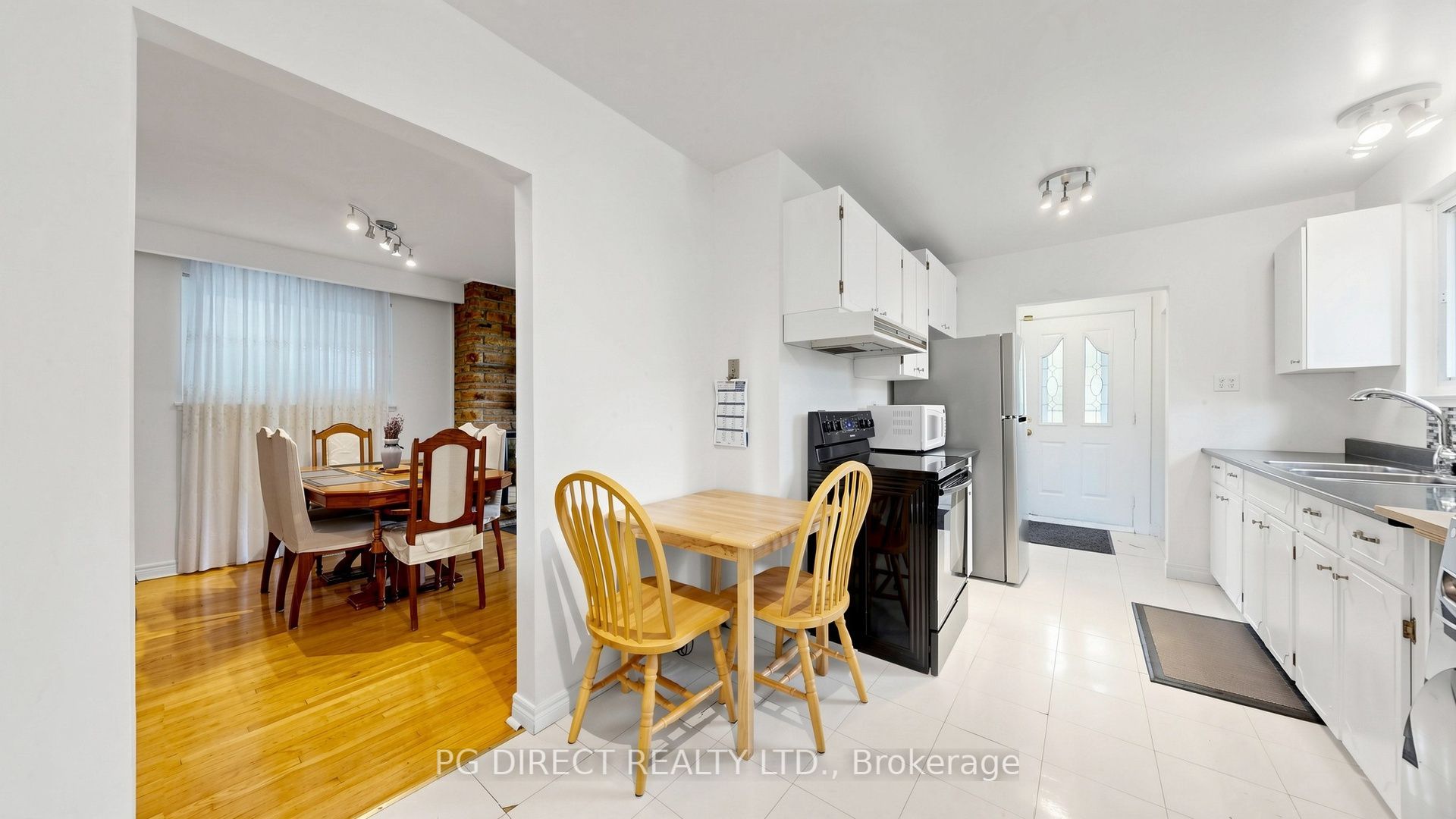 19 Bournville Drive Property Photo 8