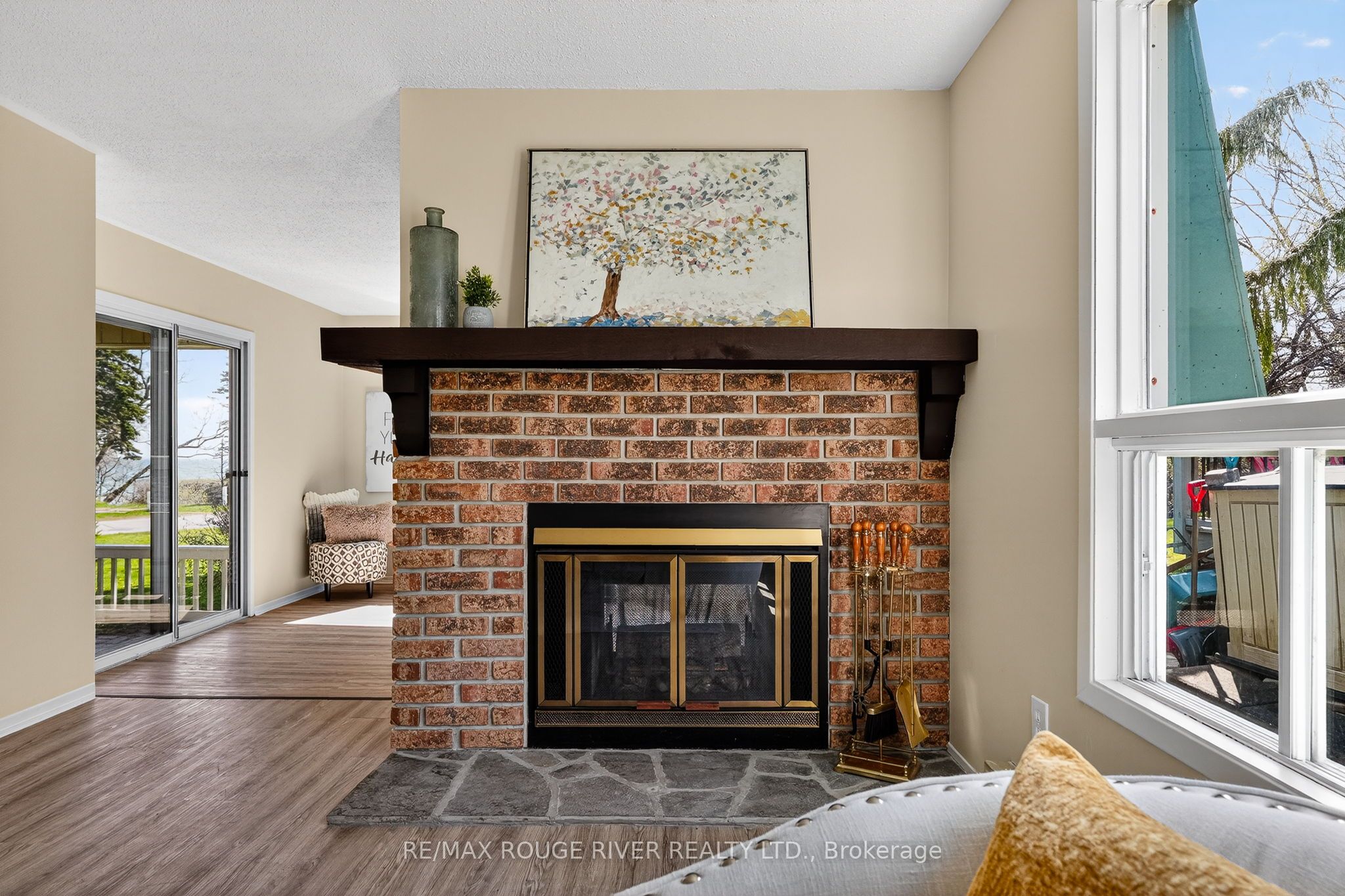 22 Eastbank Road Property Photo 18