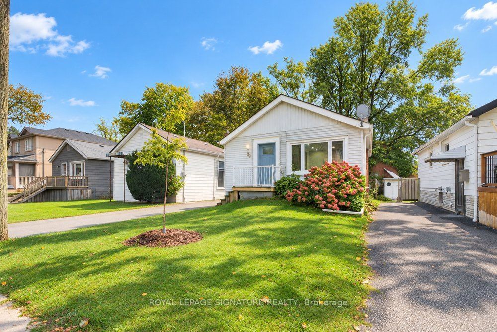 39 Rhydwen Avenue Property Photo 2