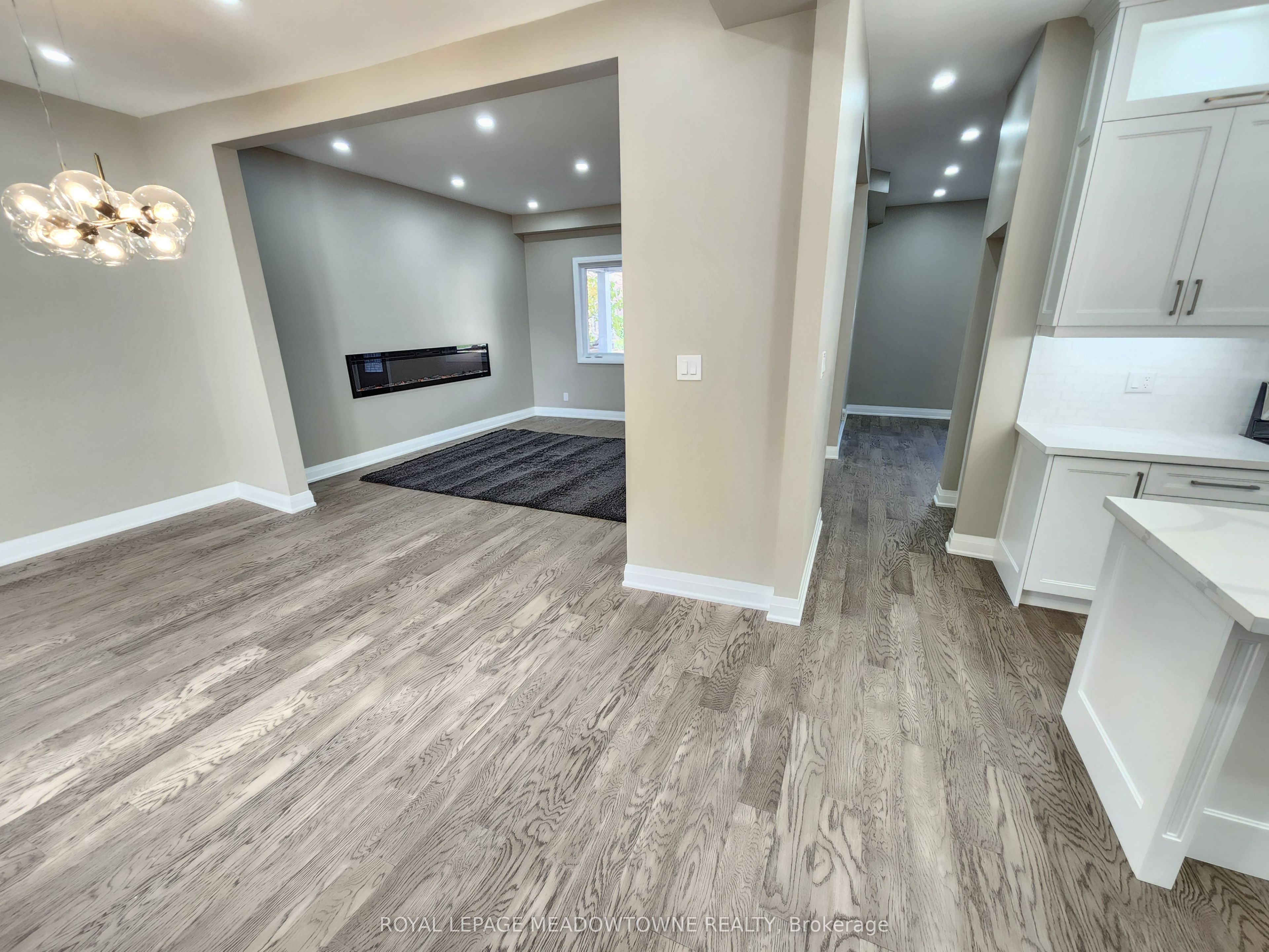 119 Colborne Street E Property Photo 4