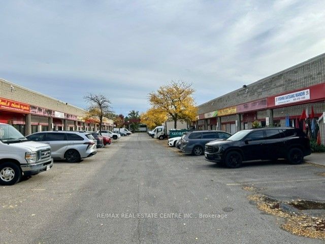 328 Passmore Avenue 15 Property Photo 1