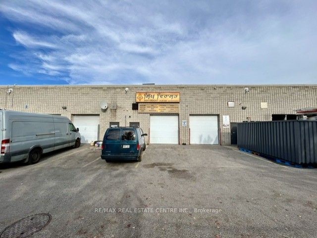 328 Passmore Avenue 15 Property Photo 8