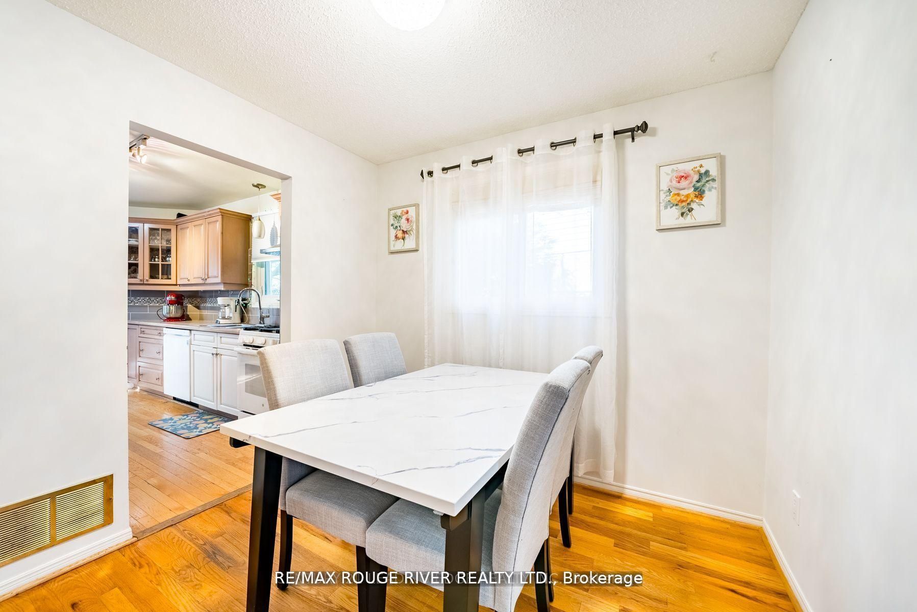 880 Castlegrove Avenue Property Photo 6