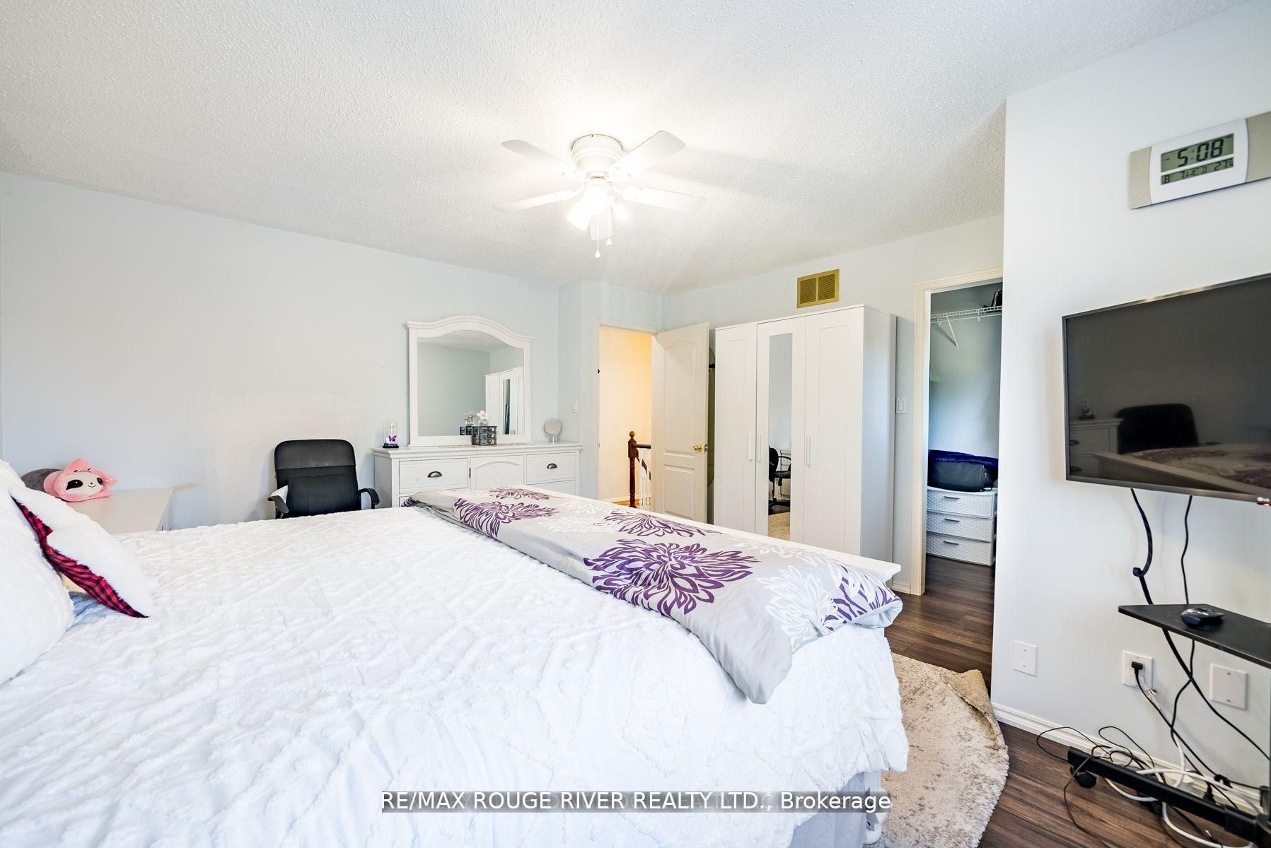 880 Castlegrove Avenue Property Photo 17