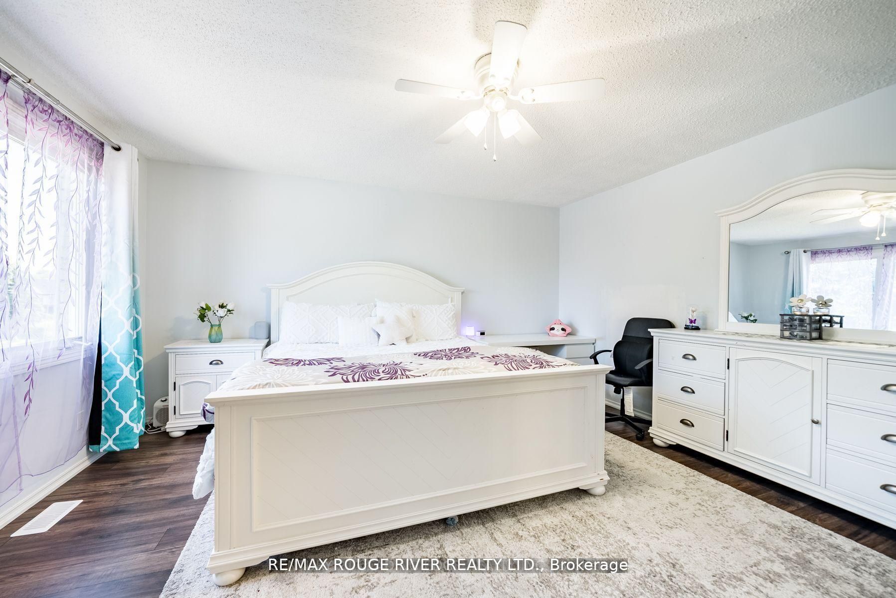 880 Castlegrove Avenue Property Photo 18