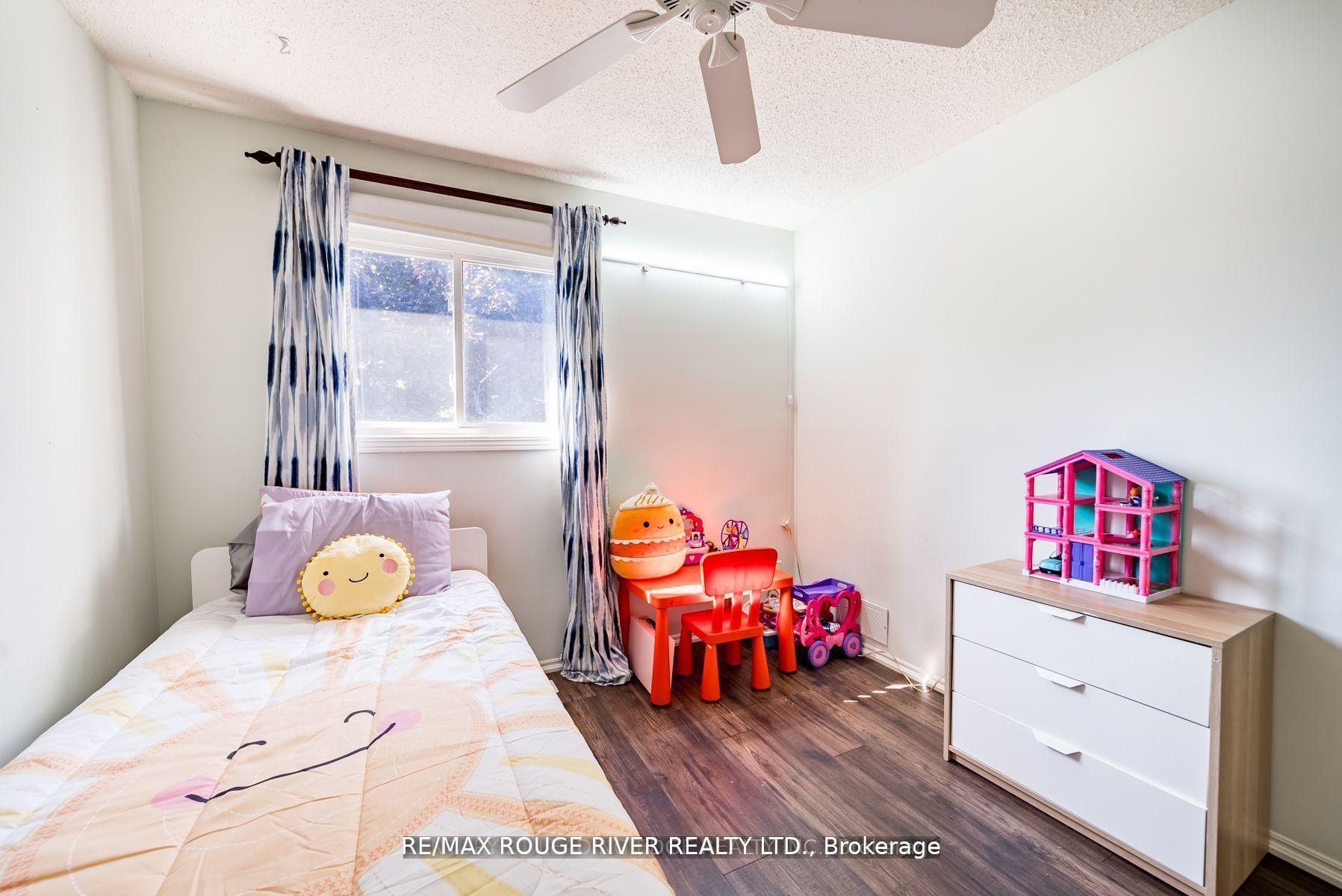 880 Castlegrove Avenue Property Photo 22
