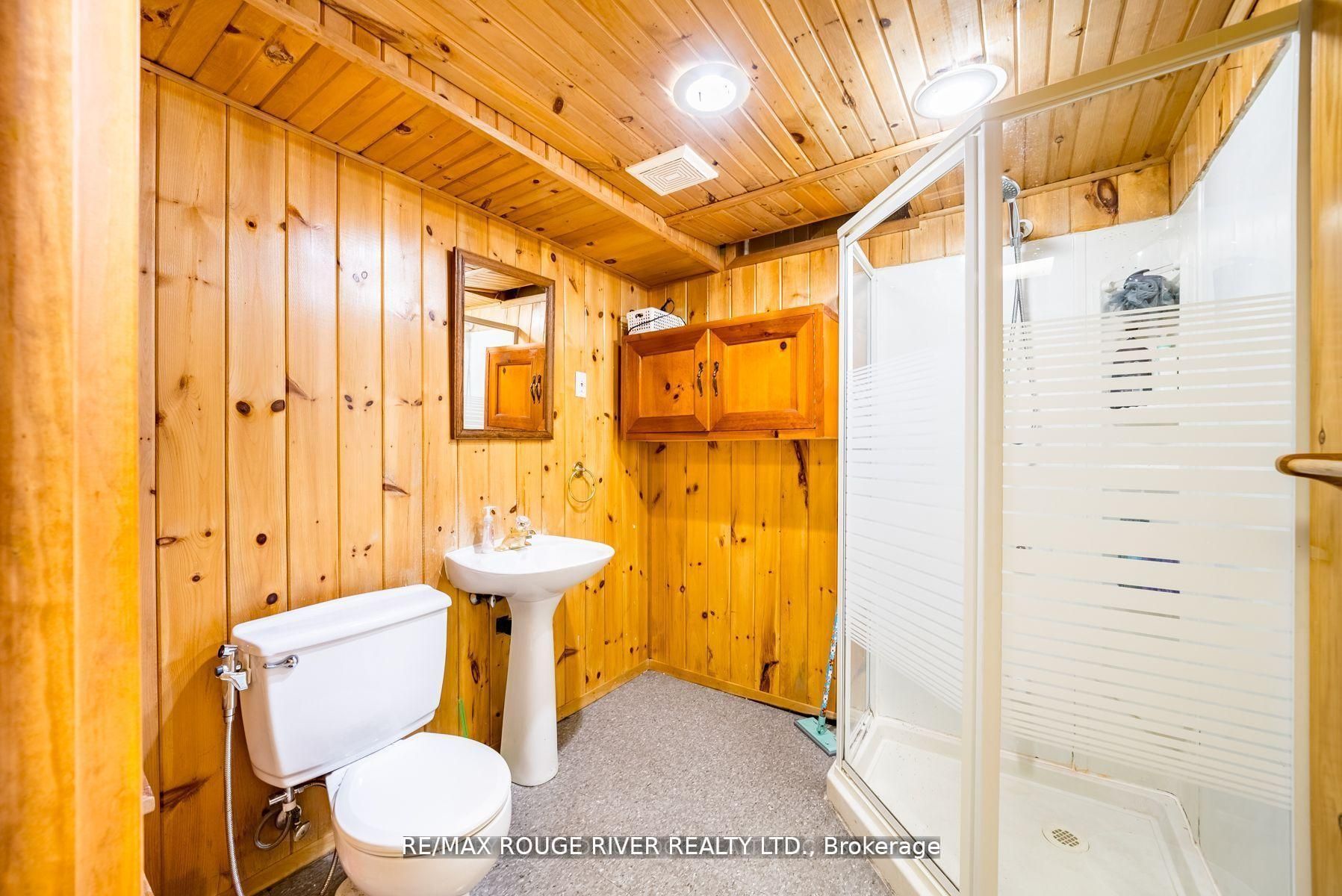 880 Castlegrove Avenue Property Photo 31