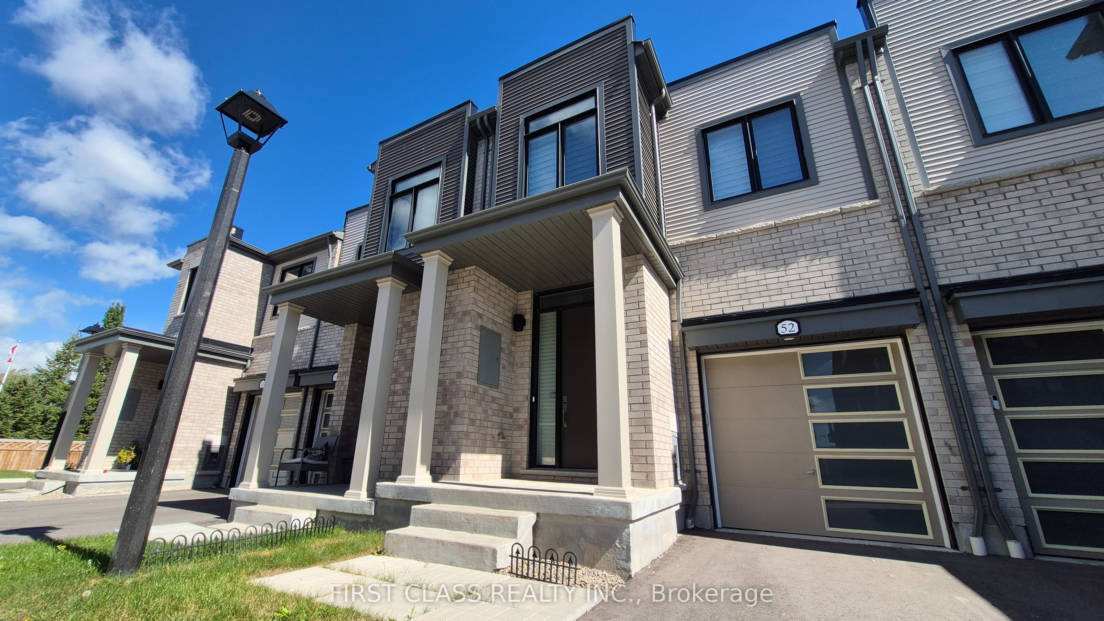 52 Sorbara Way Property Photo 2