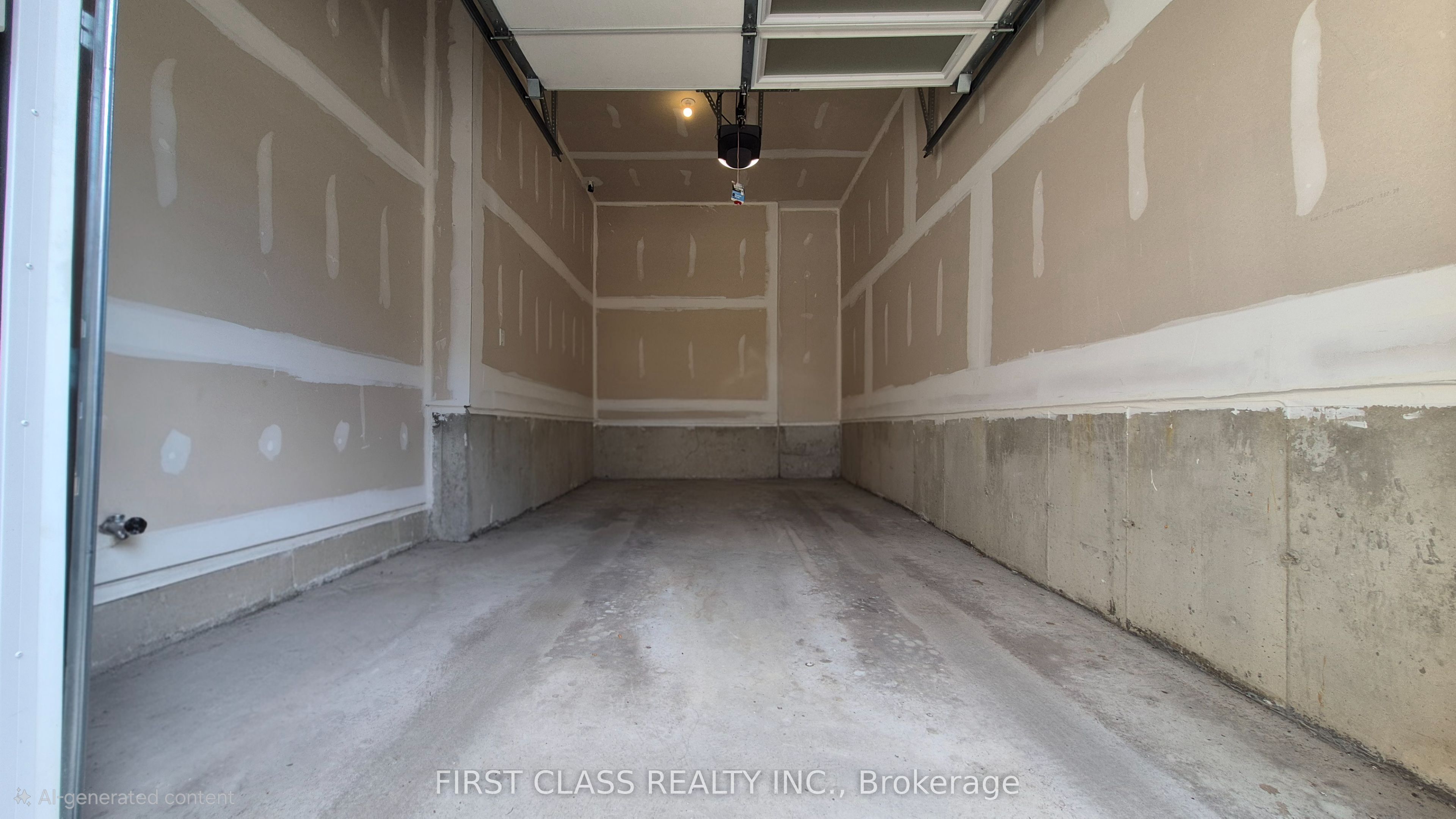 52 Sorbara Way Property Photo 6