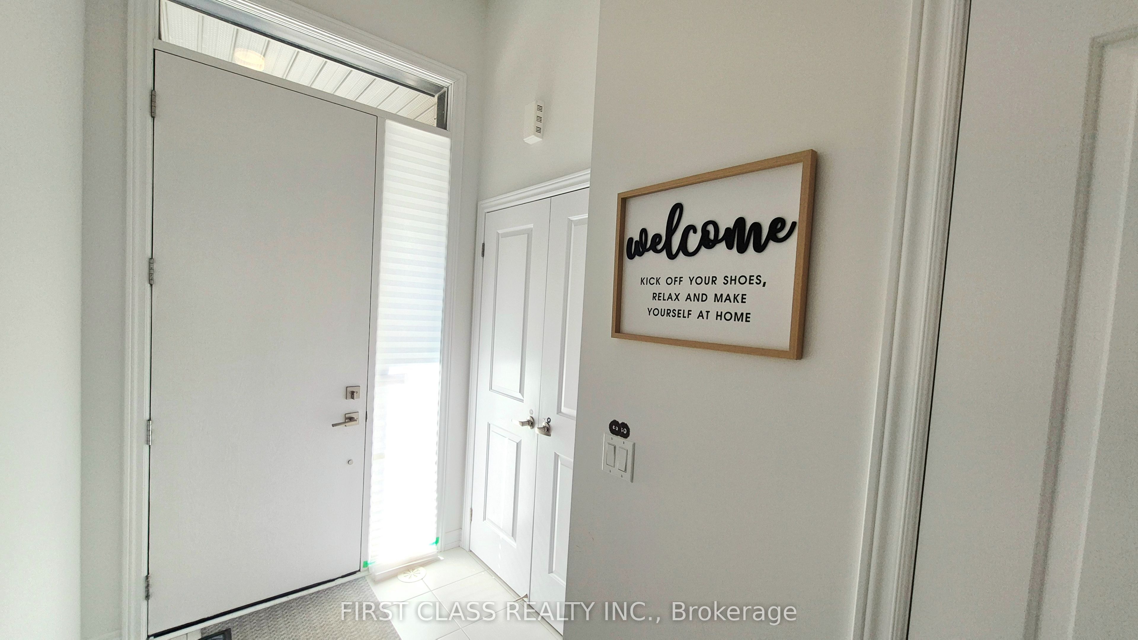 52 Sorbara Way Property Photo 11