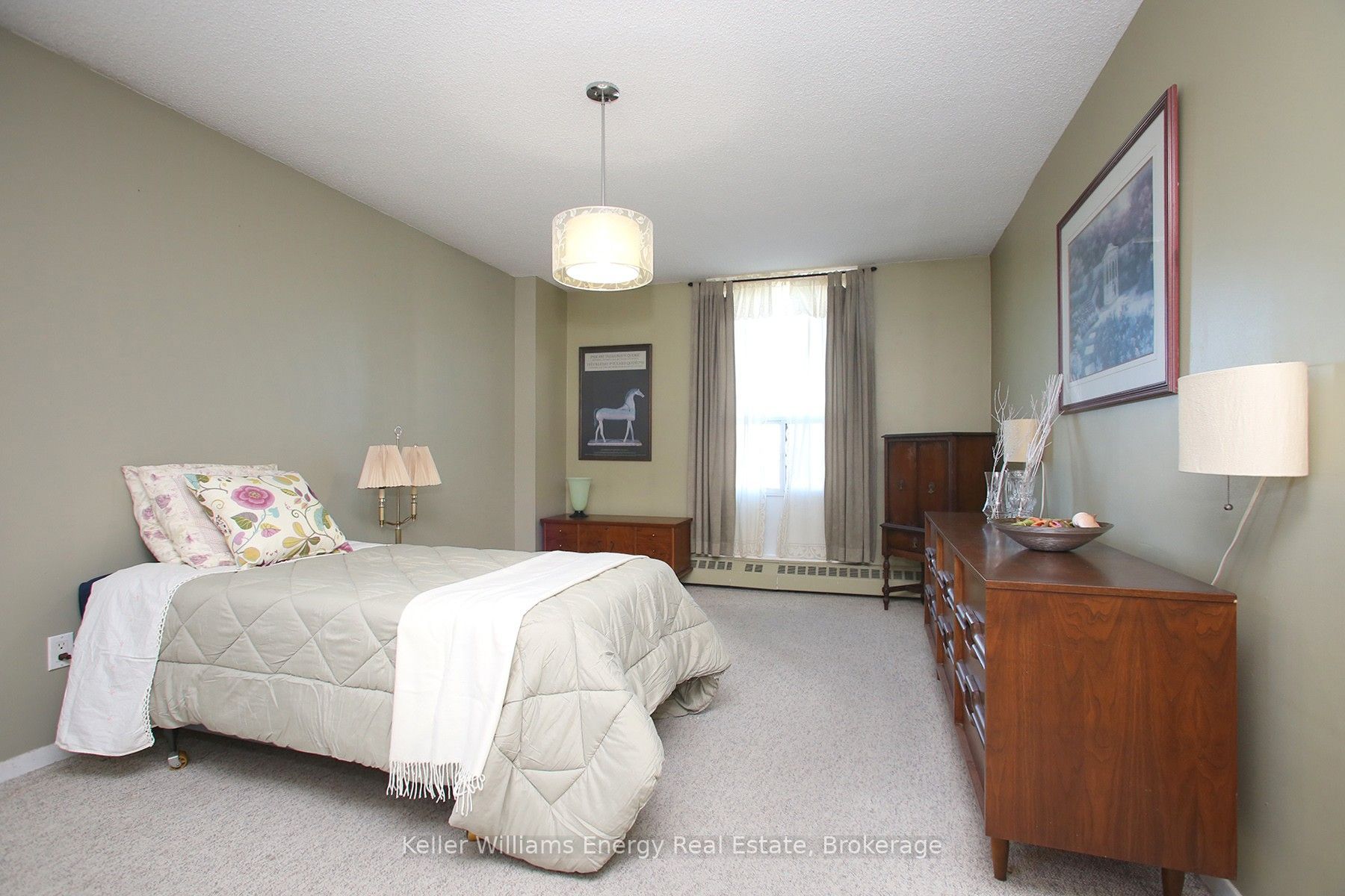 1210 Radom Street 1209 Property Photo 12