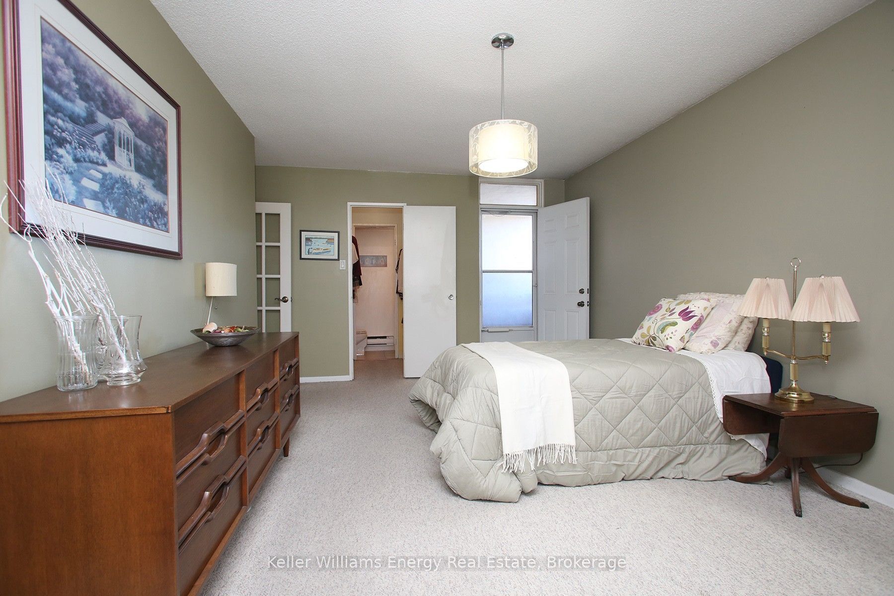 1210 Radom Street 1209 Property Photo 13