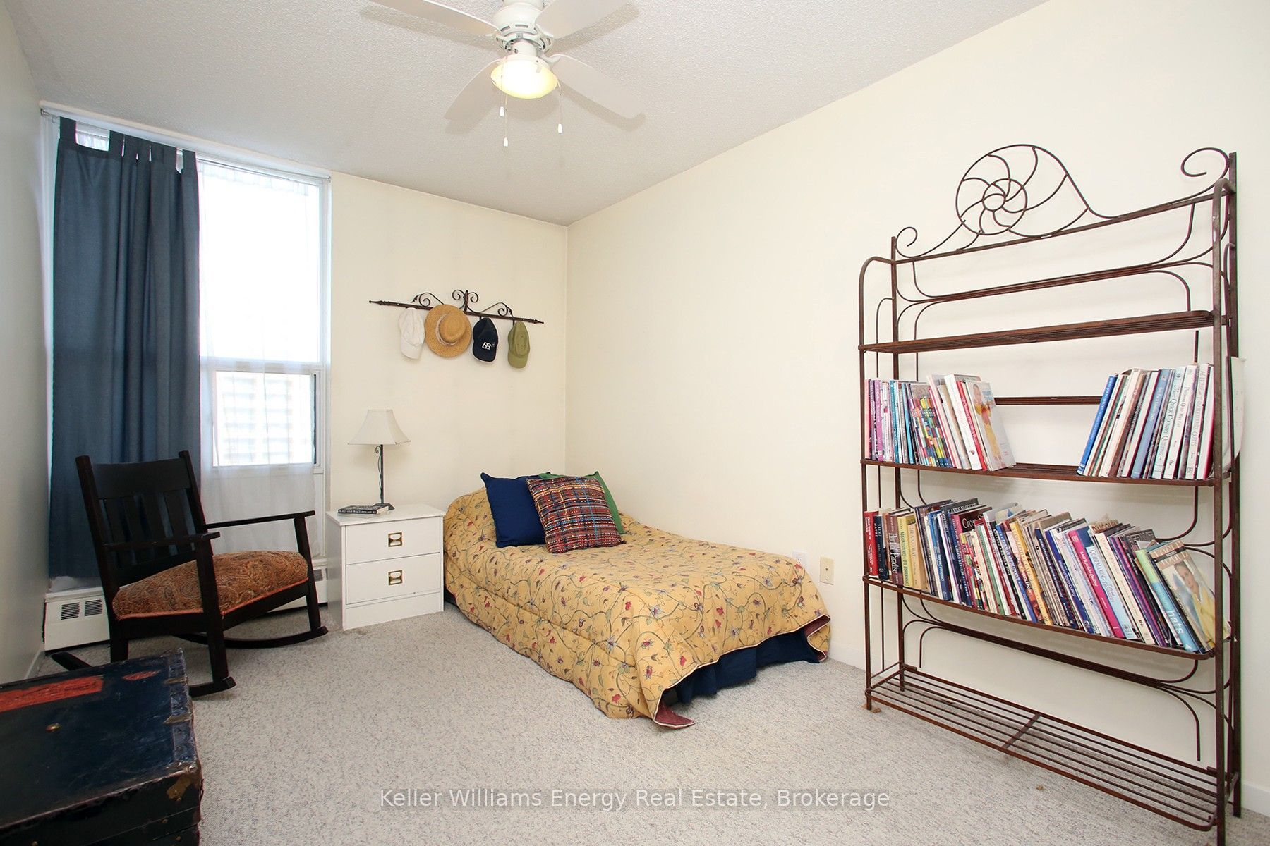1210 Radom Street 1209 Property Photo 16