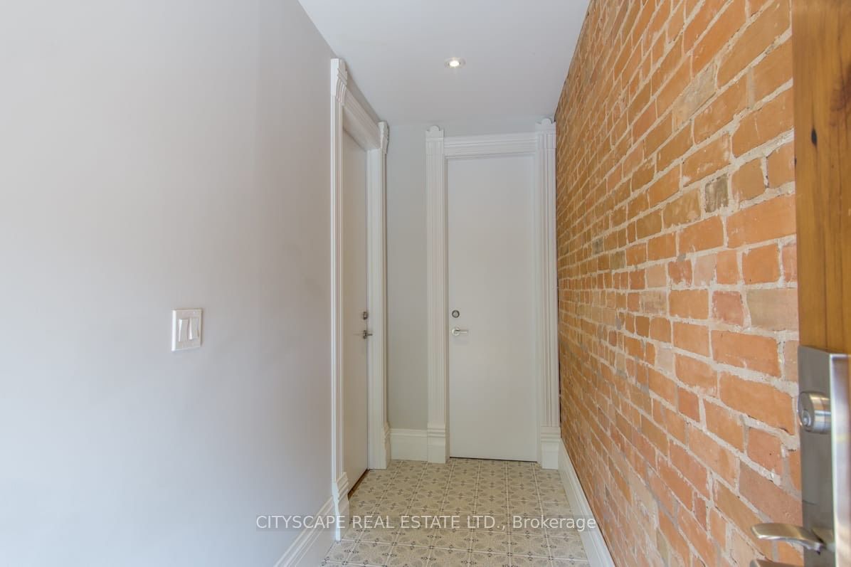 936 Dundas Street E Main Property Photo 6
