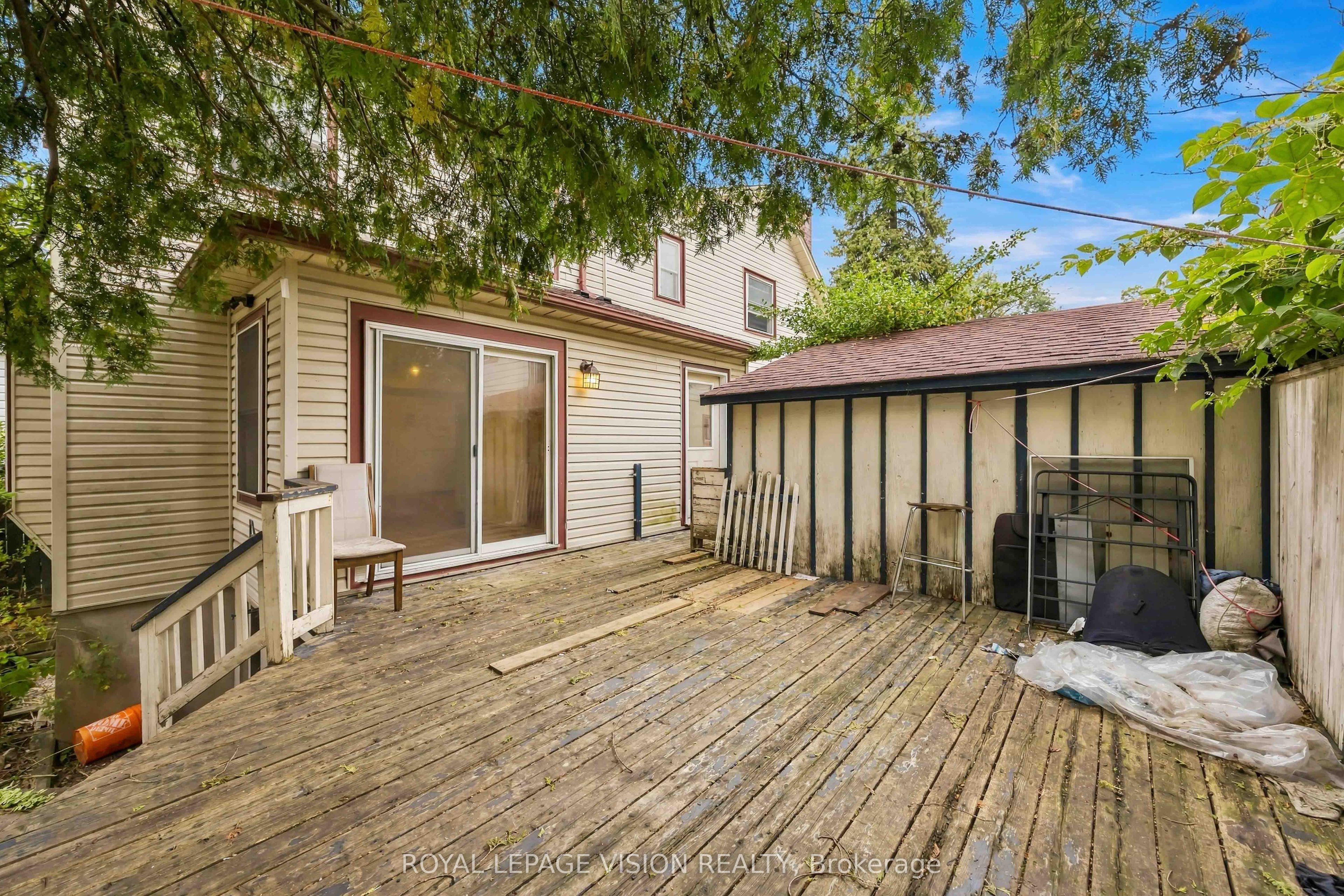 9 East Road Property Photo 29