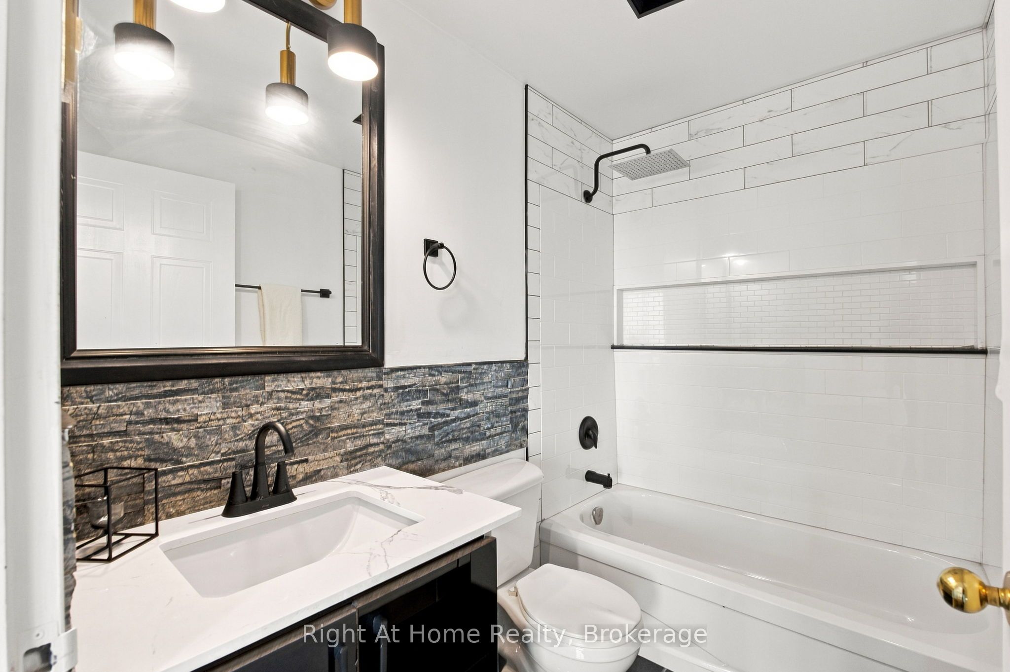 11753 Sheppard Avenue E 1215 Property Photo 34