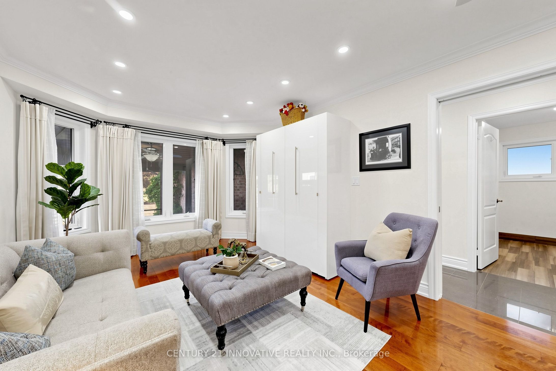 43 Bonnydon Crescent Property Photo 4