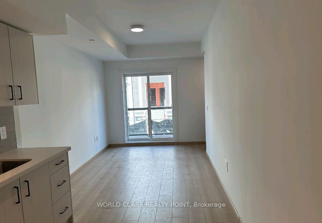 3425 Sheppard Avenue E C3-201 Property Photo 3