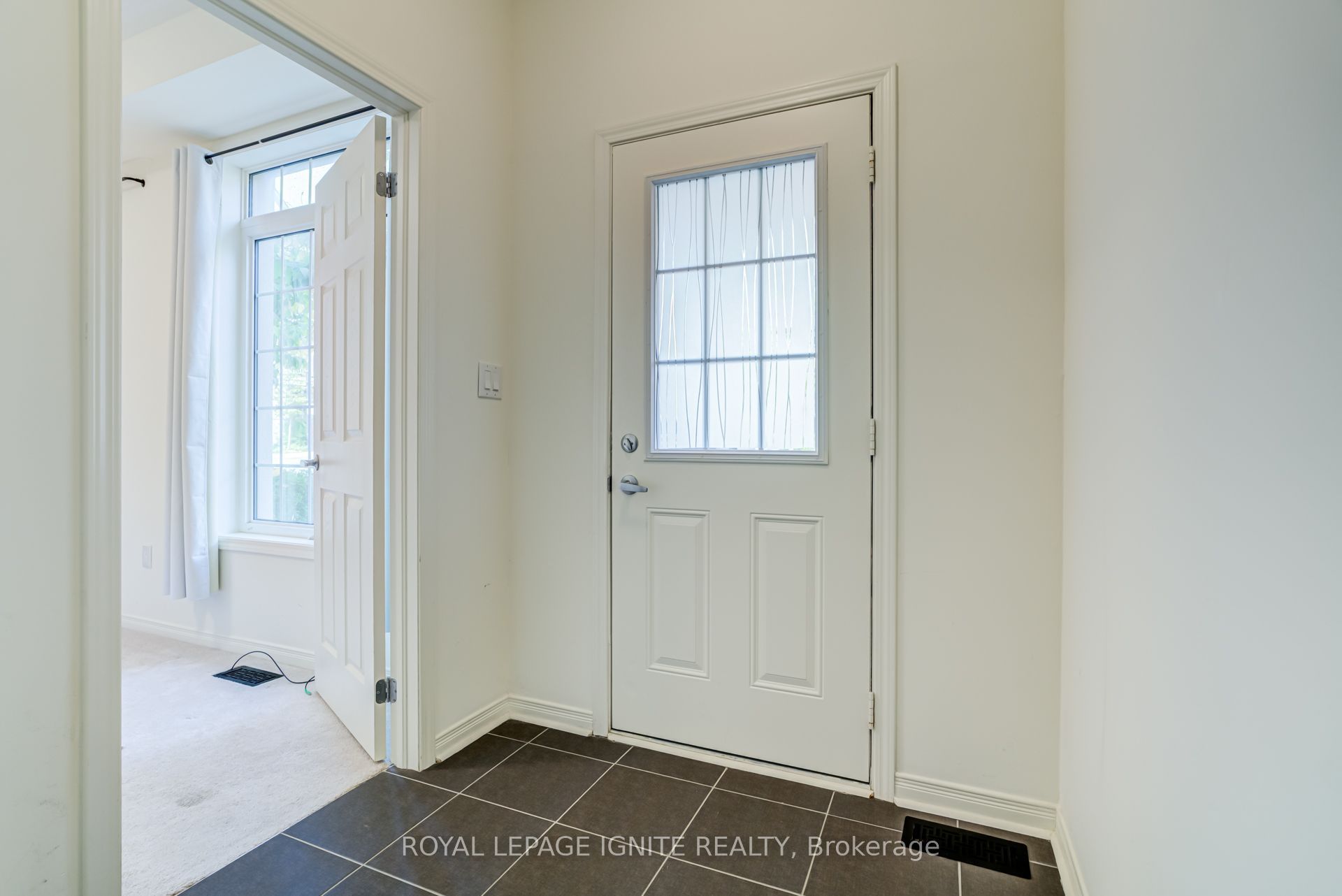 5 Sleeky Lane Property Photo 23