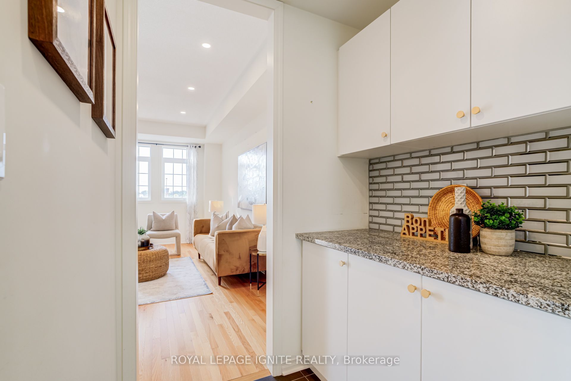 5 Sleeky Lane Property Photo 35