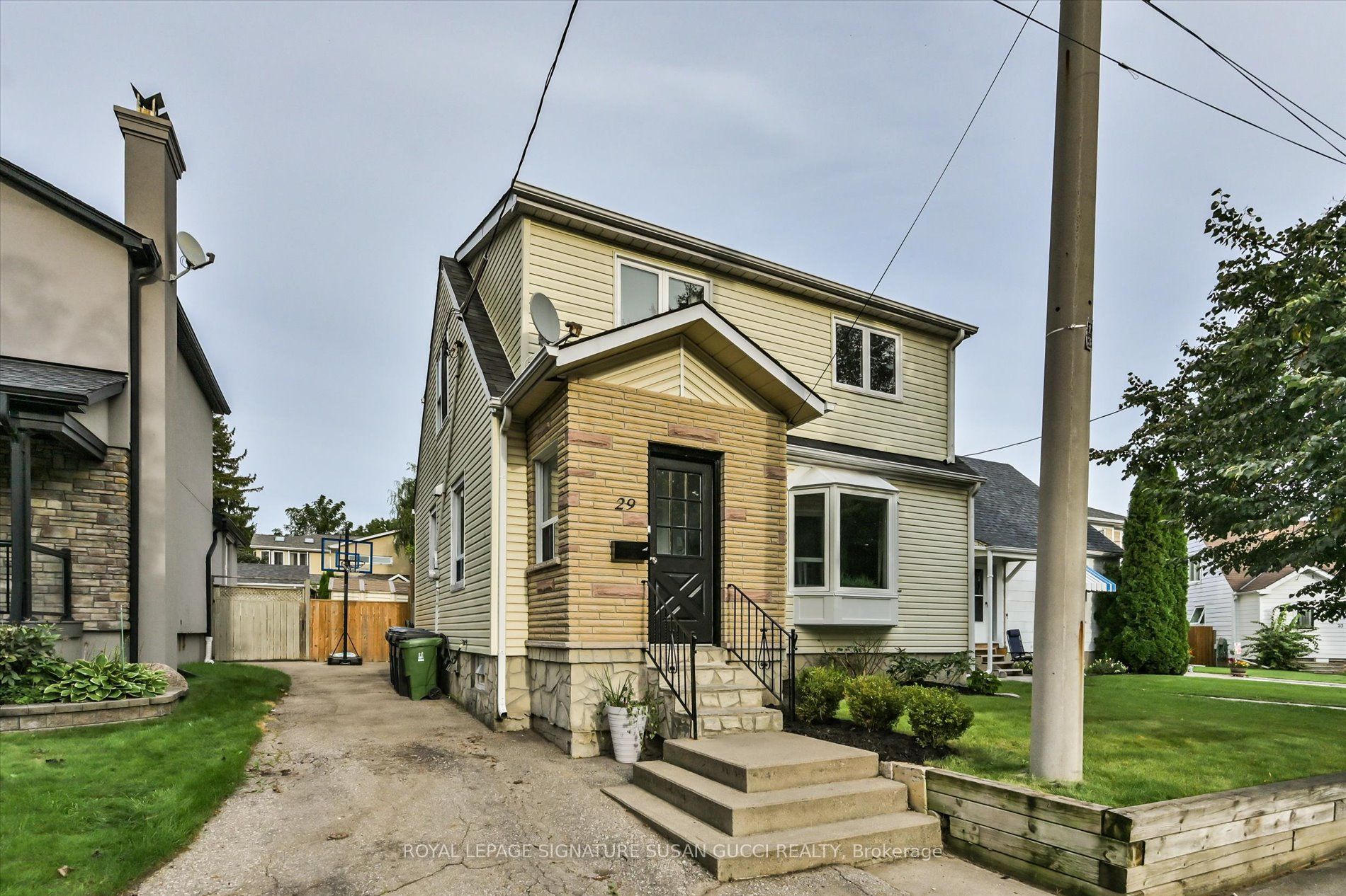 29 Topham Road Property Photo 1