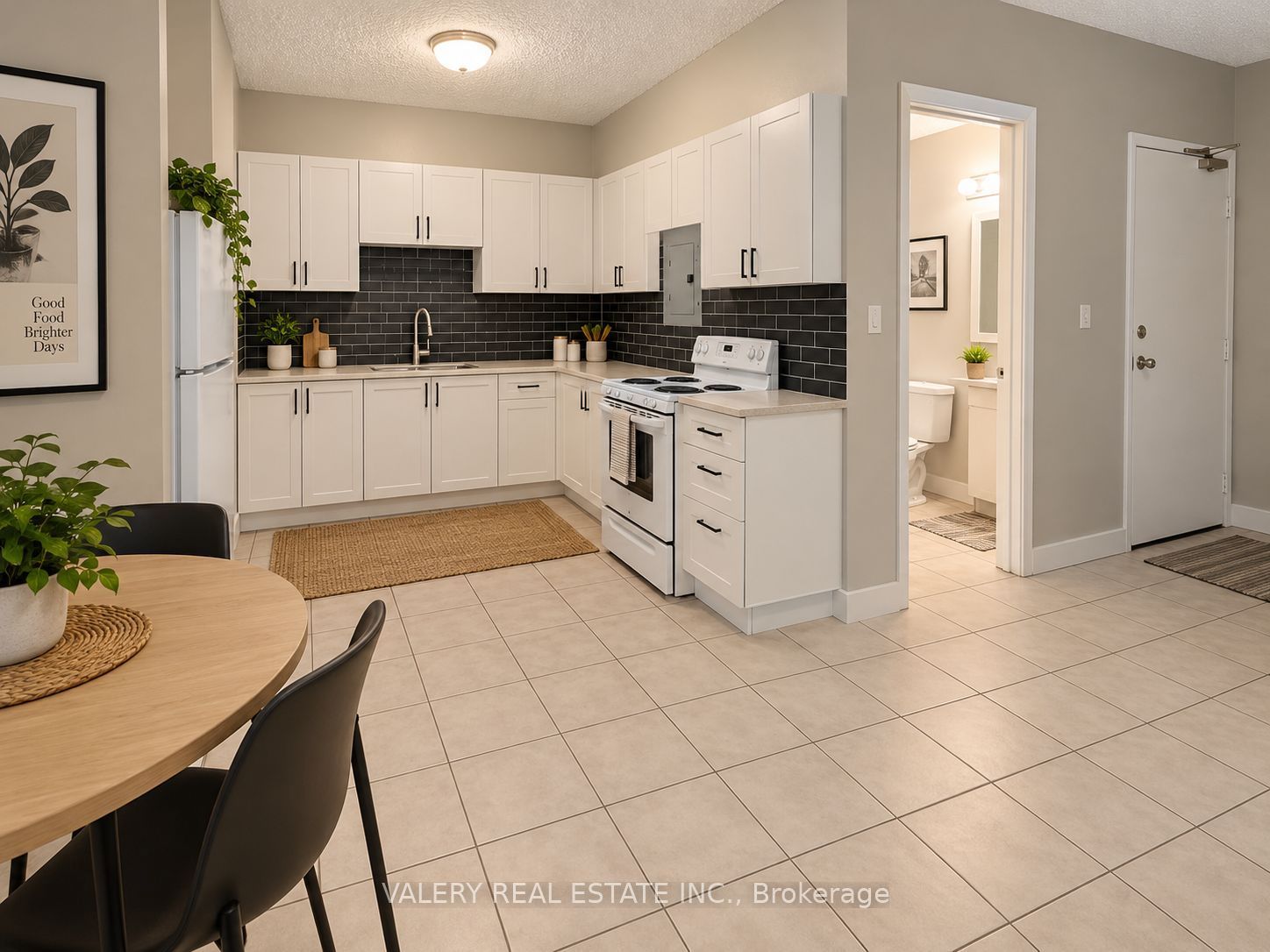 815 Kennedy Road B3 Property Photo 3