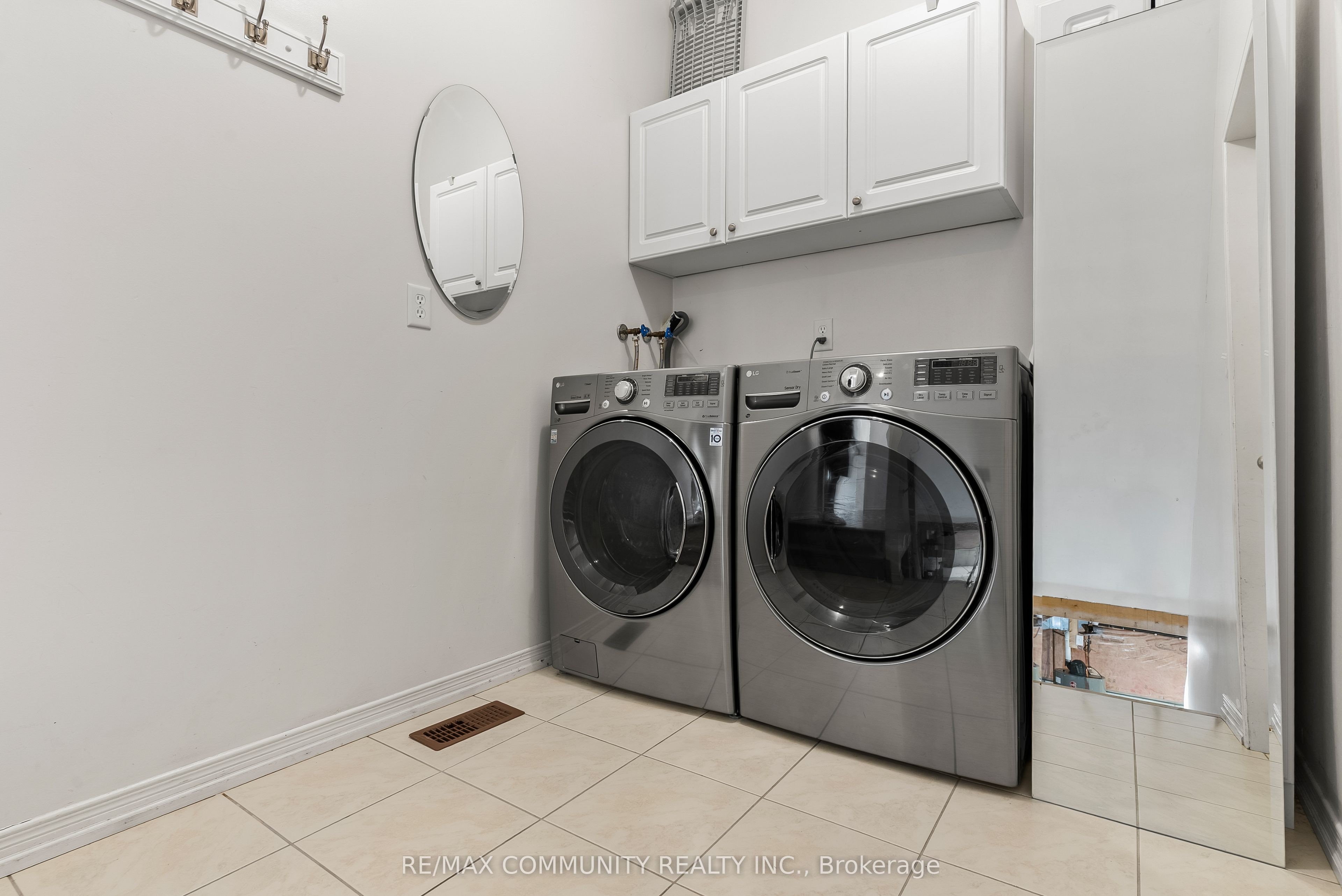 54 Morland Crescent Property Photo 17