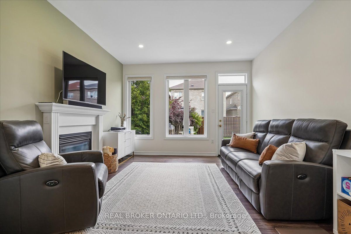 90 Erskine Drive Property Photo 11