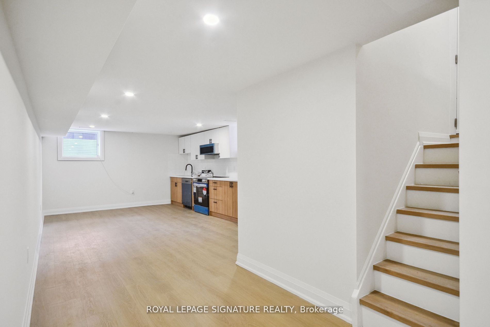 129 Kenilworth Avenue Lower Property Photo 7