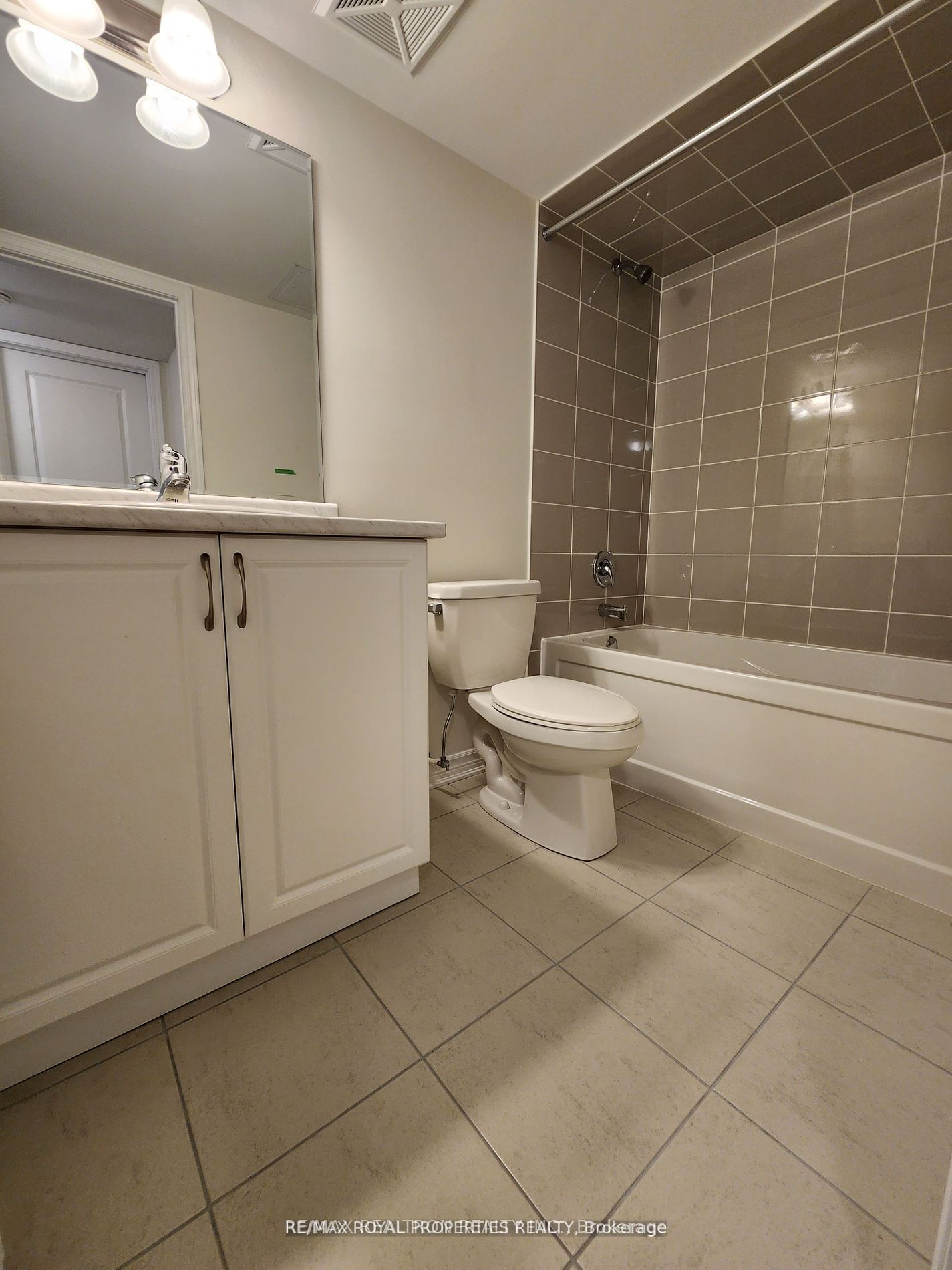 1081 Danforth Road 117 Property Photo 16