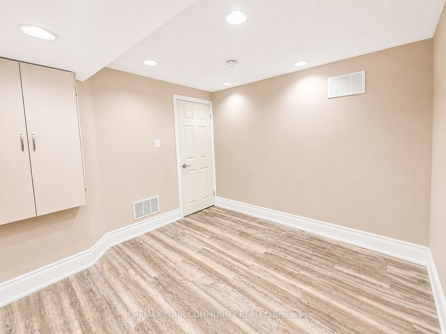 17 Morden Crescent Bsmt Property Photo 13