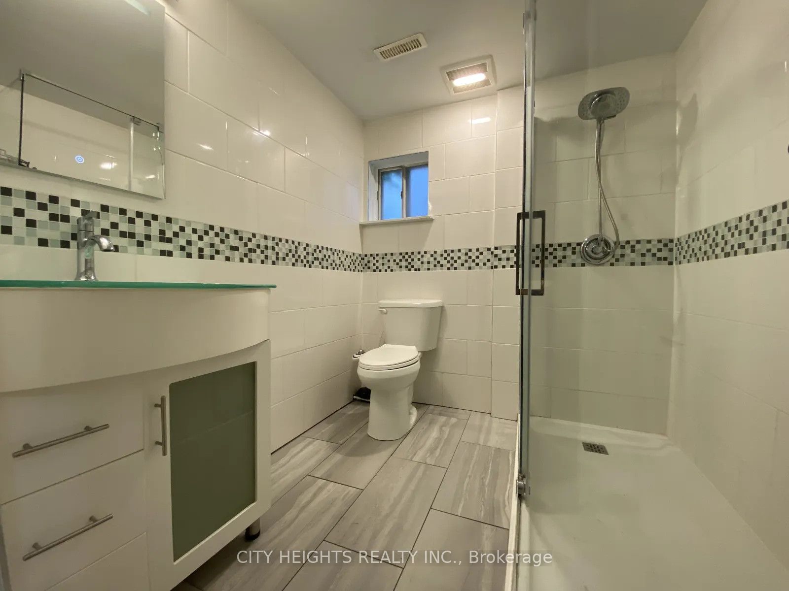 53 Goldring Drive Property Photo 6