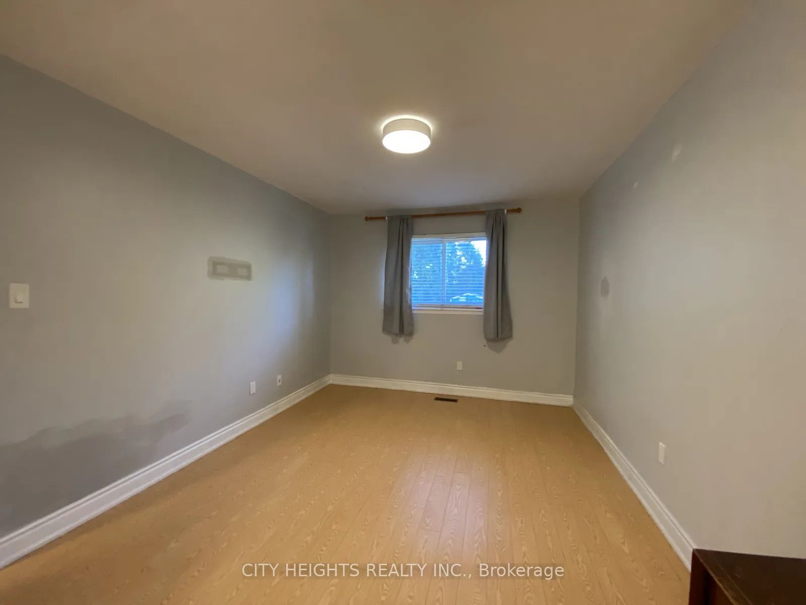 53 Goldring Drive Property Photo 10