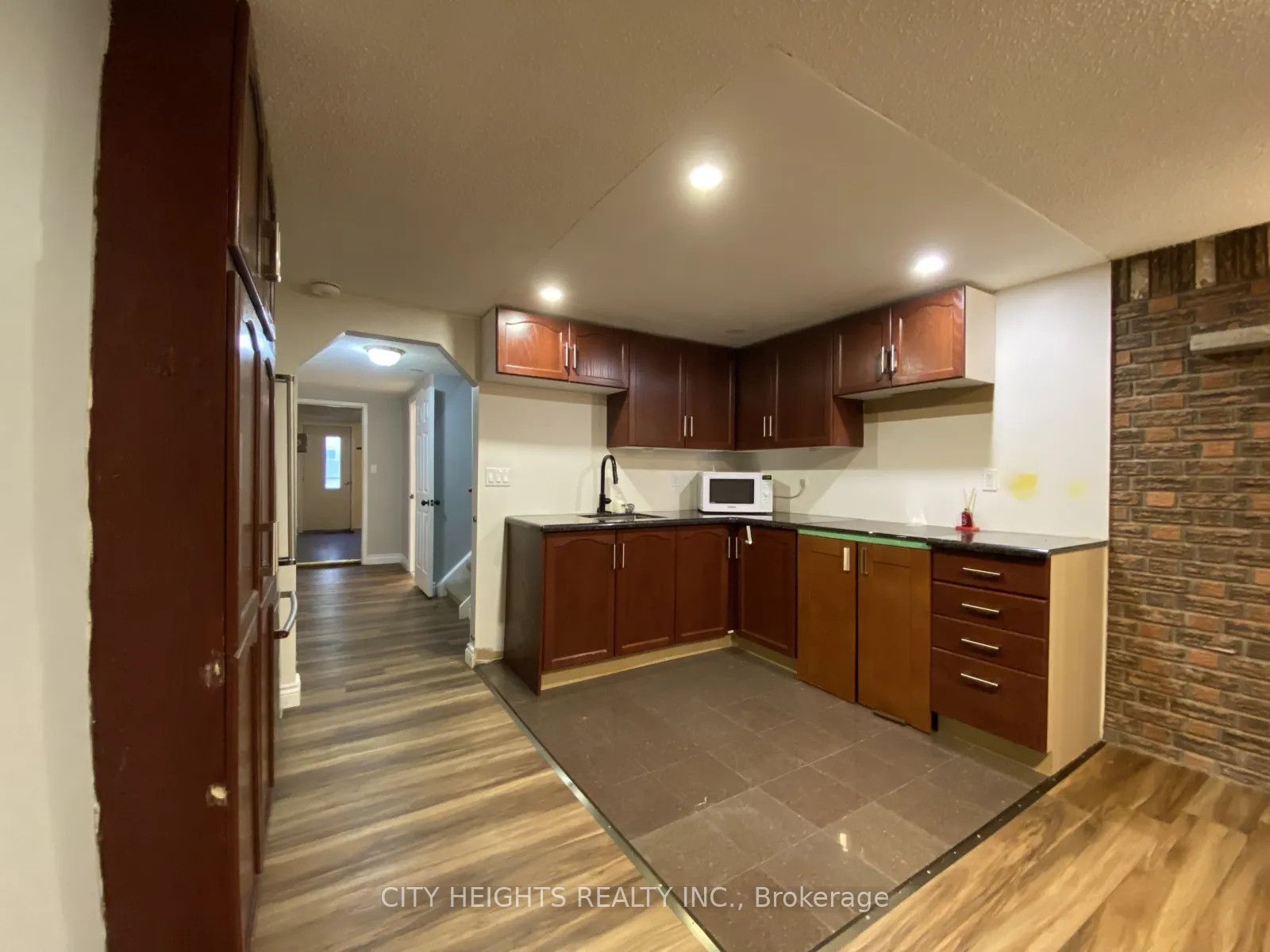 53 Goldring Drive Property Photo 39