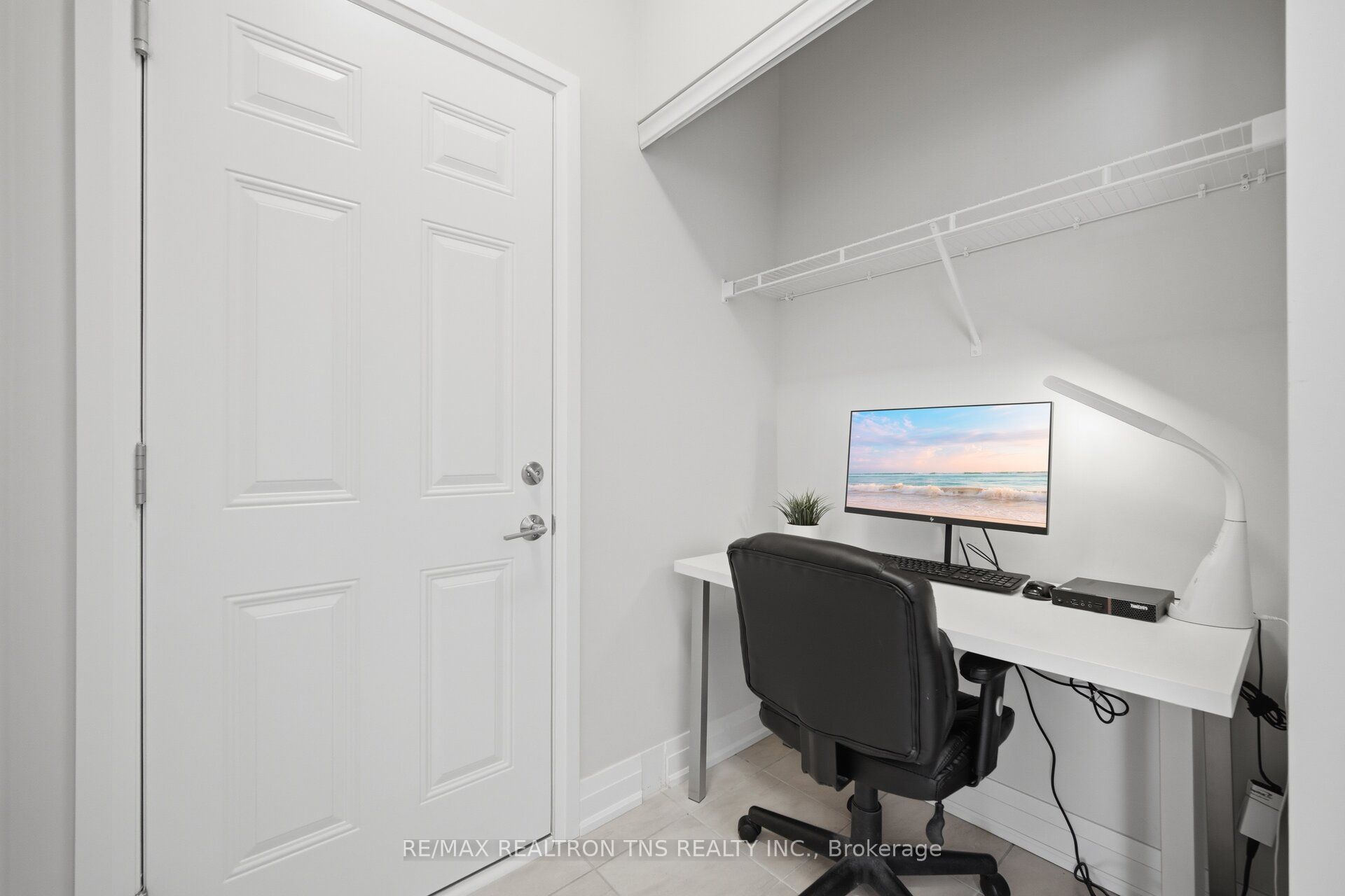 957 Cormorant Path Property Photo 13