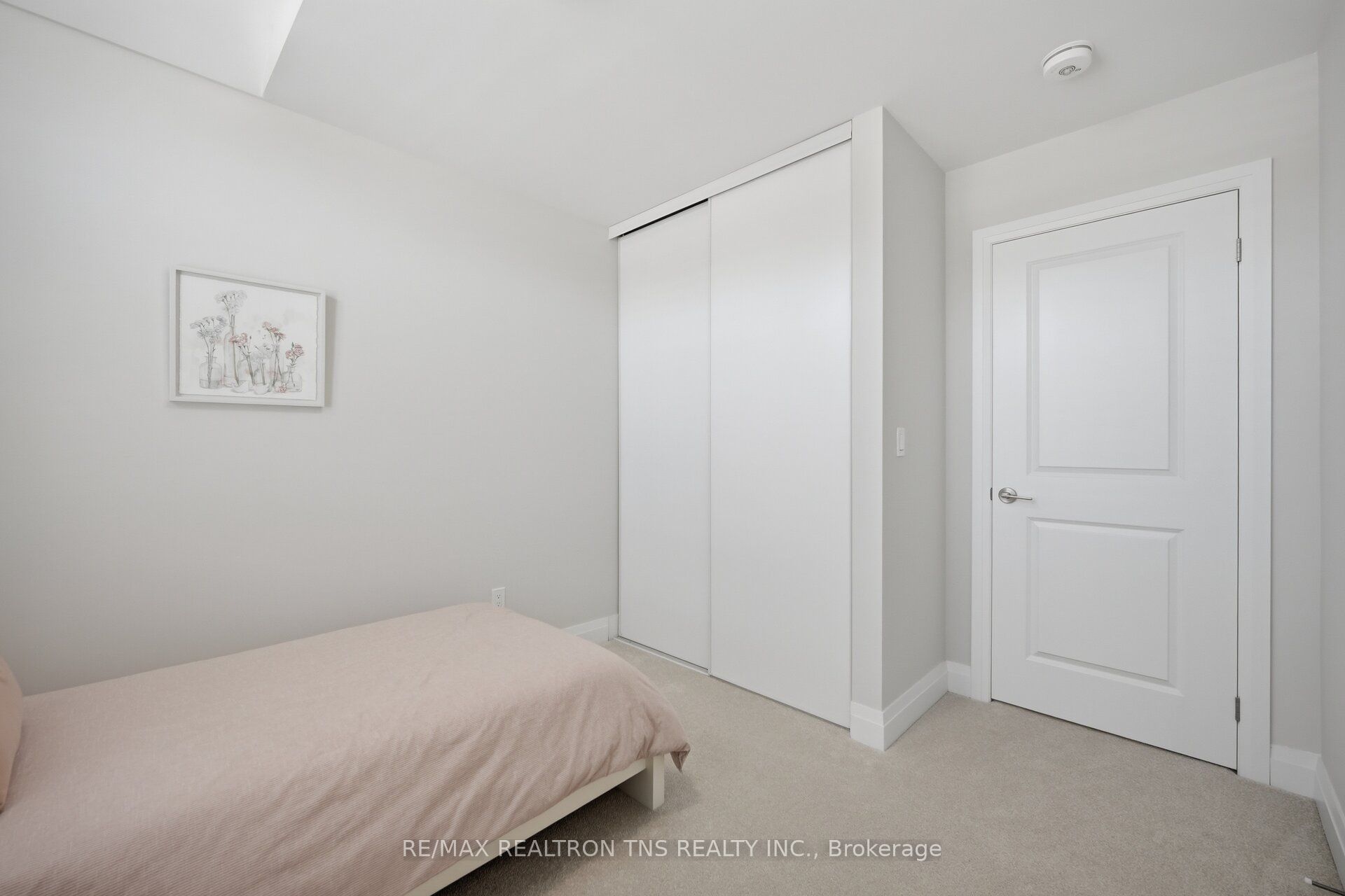 957 Cormorant Path Property Photo 24