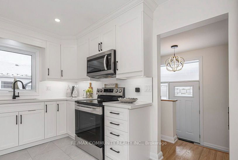 44 Falaise Road (main Fl) Property Photo 8