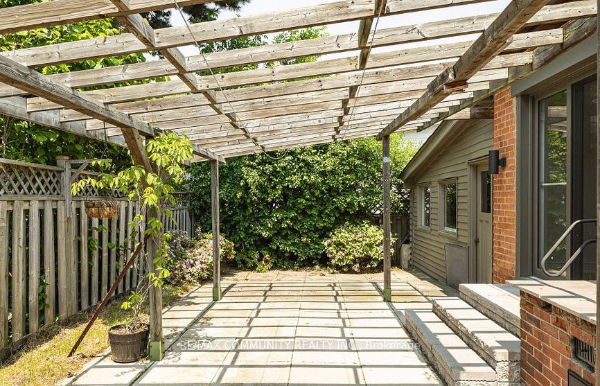 44 Falaise Road (main Fl) Property Photo 16