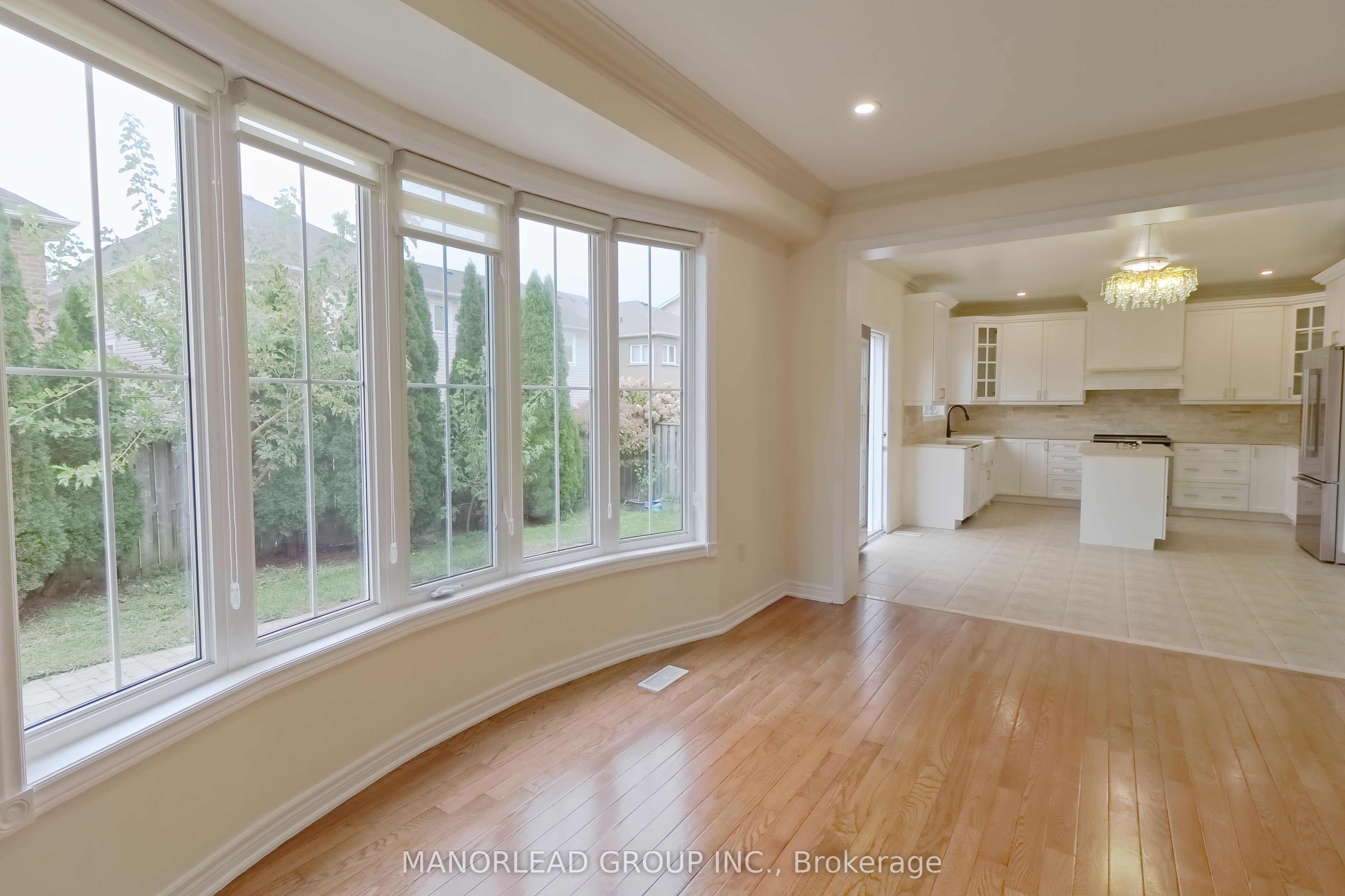 98 Holsted Drive Property Photo 10