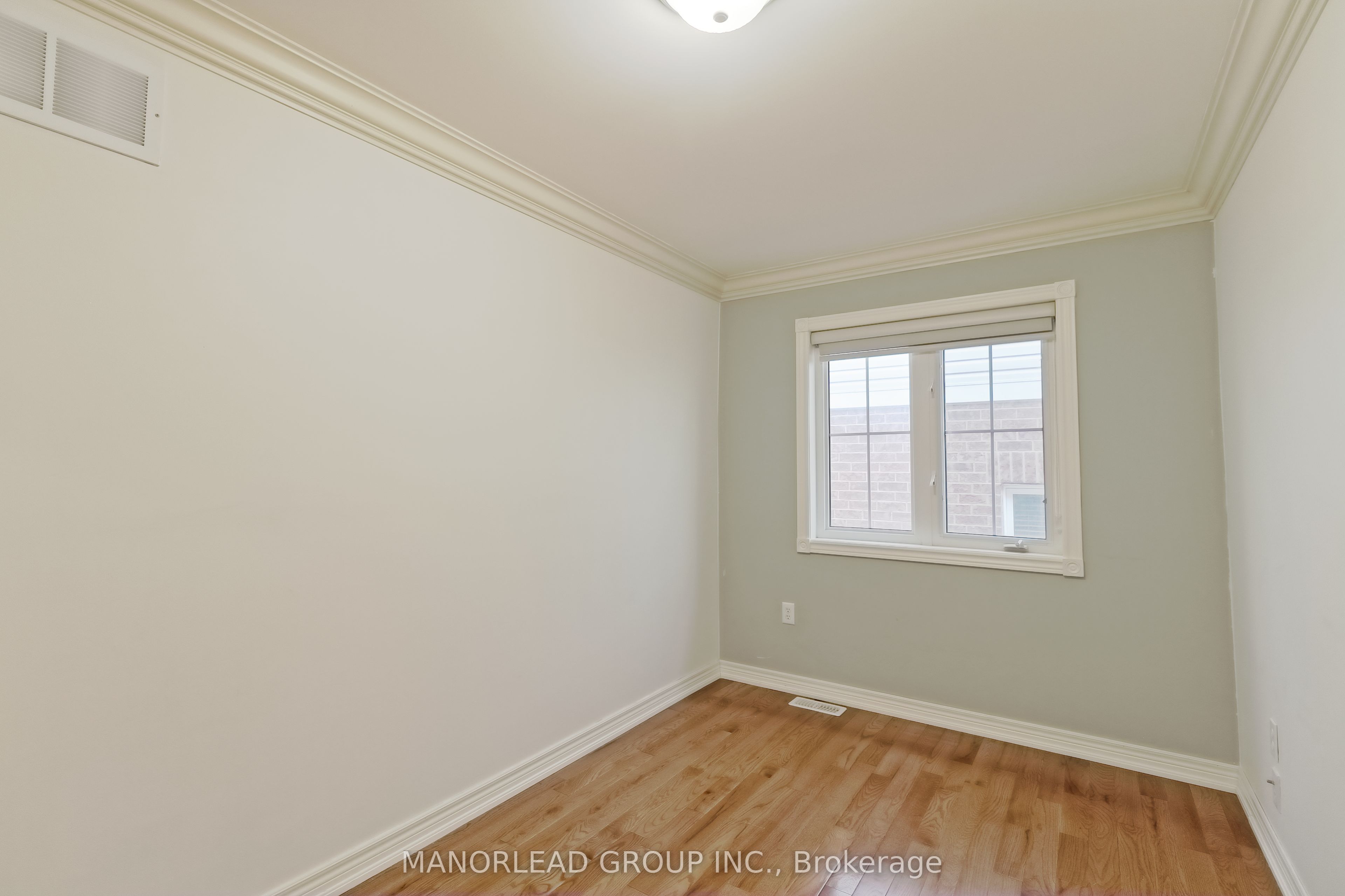 98 Holsted Drive Property Photo 23