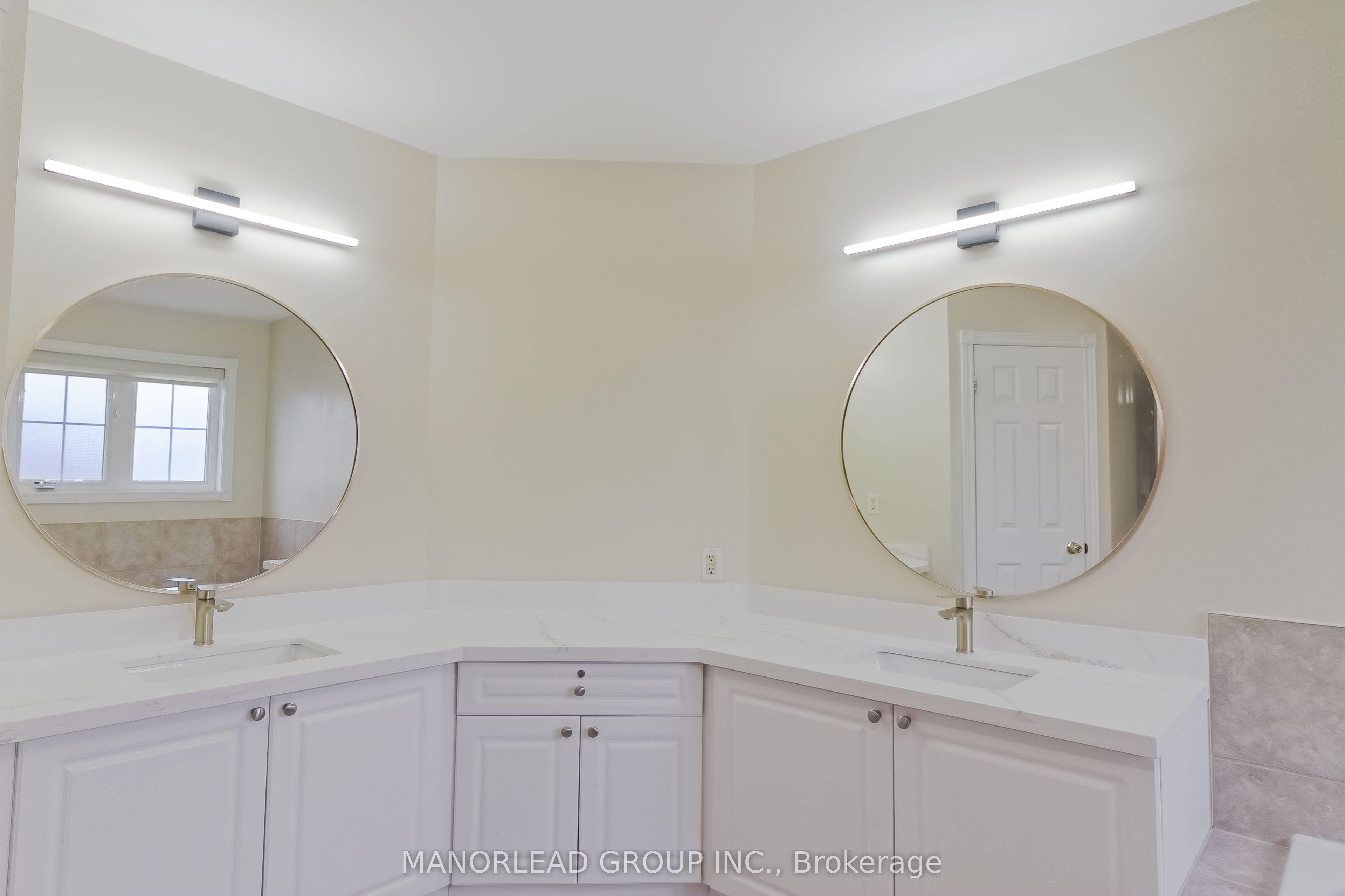98 Holsted Drive Property Photo 25