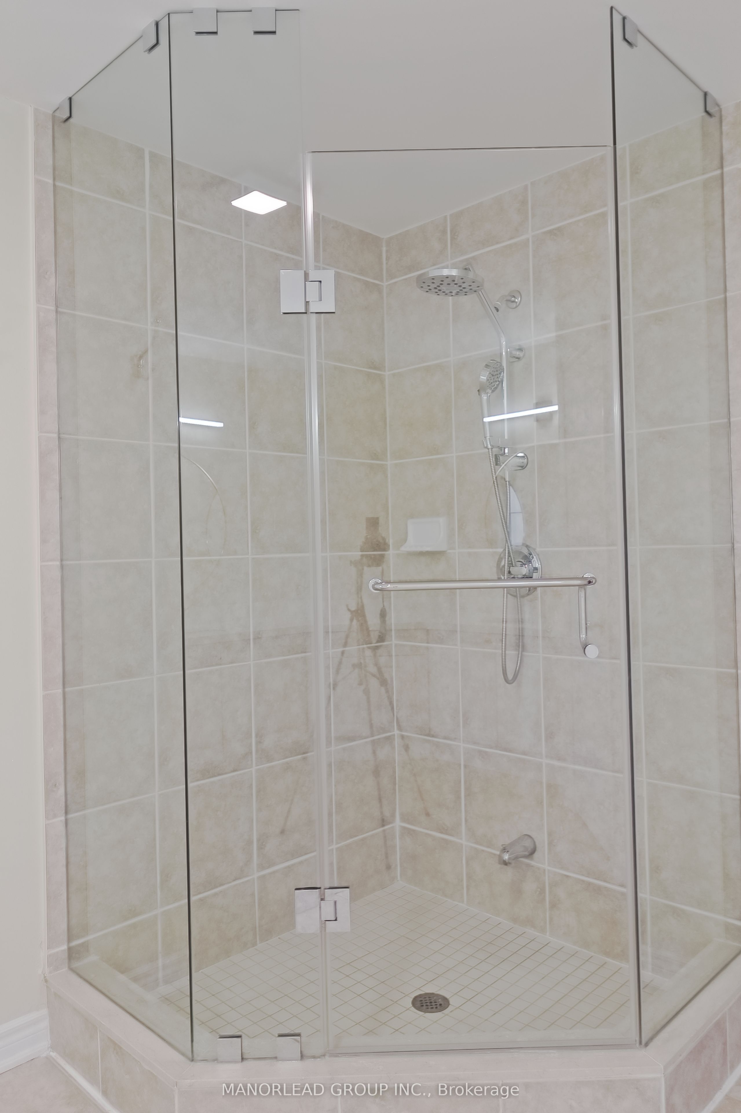 98 Holsted Drive Property Photo 28