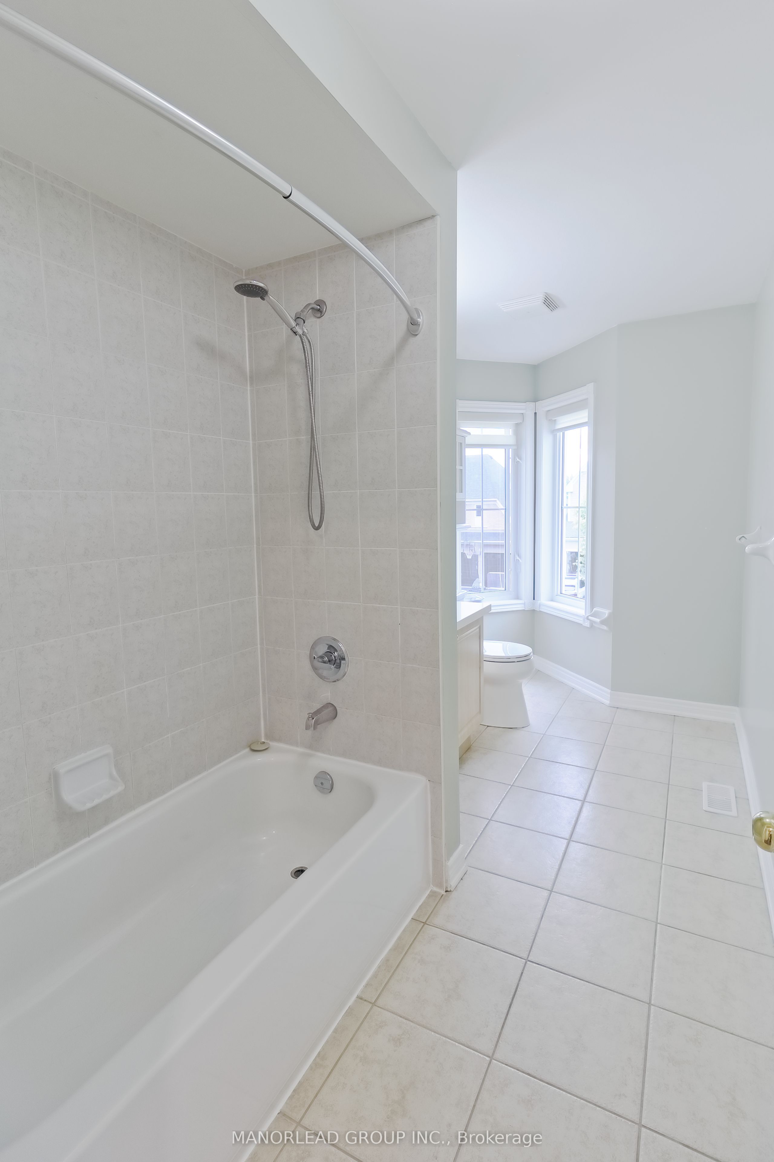 98 Holsted Drive Property Photo 29