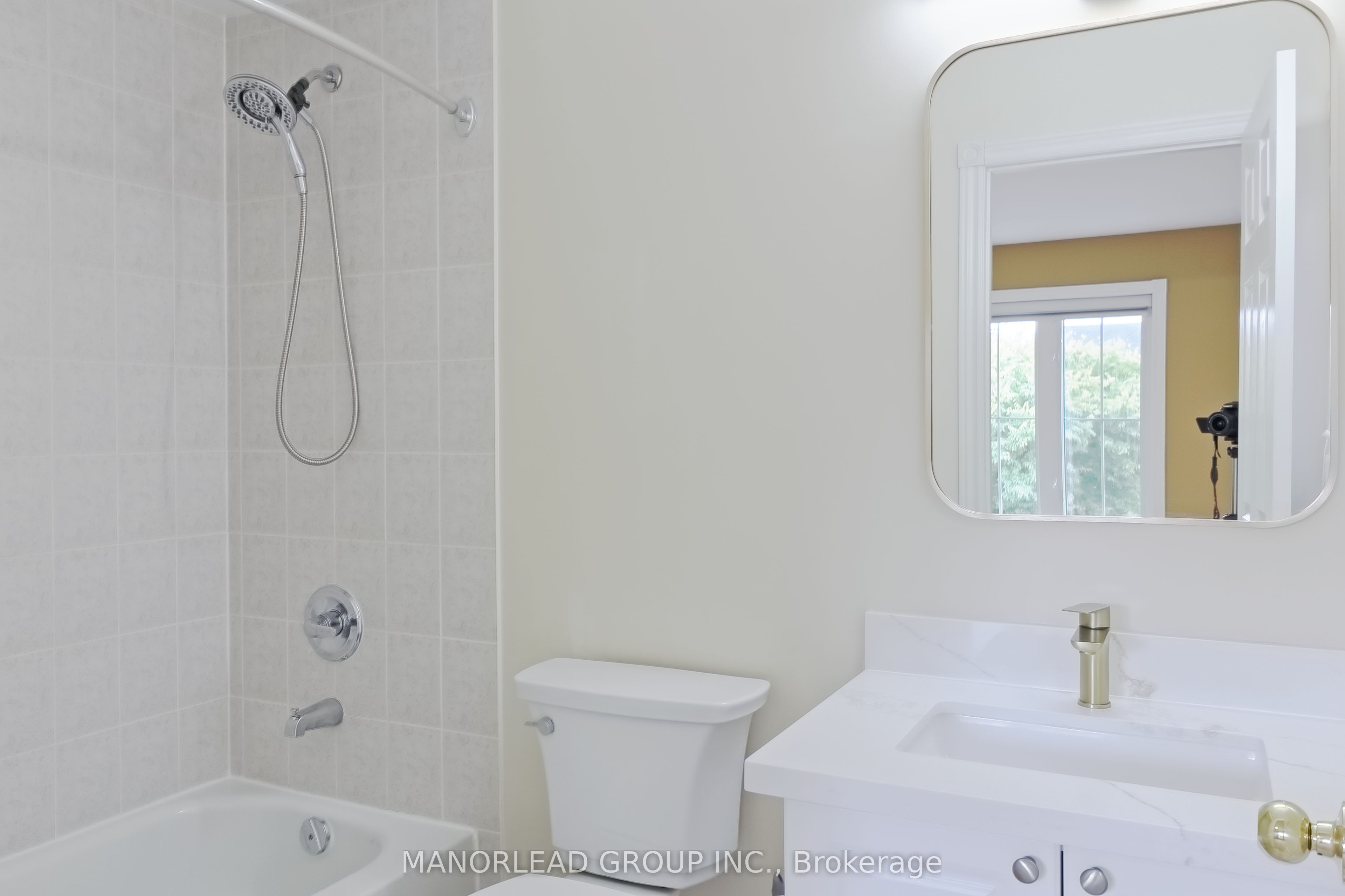 98 Holsted Drive Property Photo 32