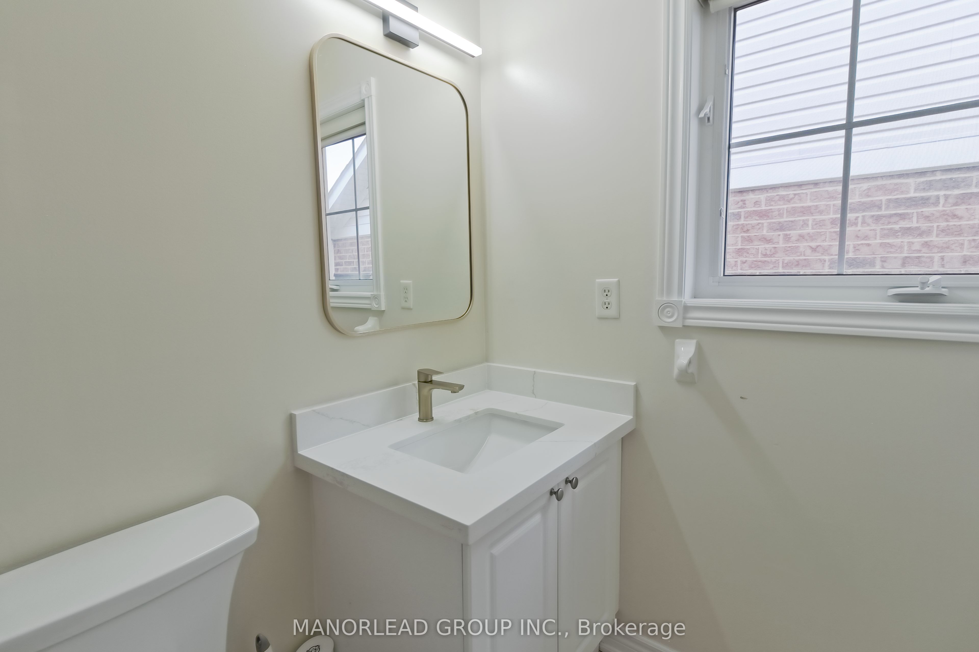 98 Holsted Drive Property Photo 33